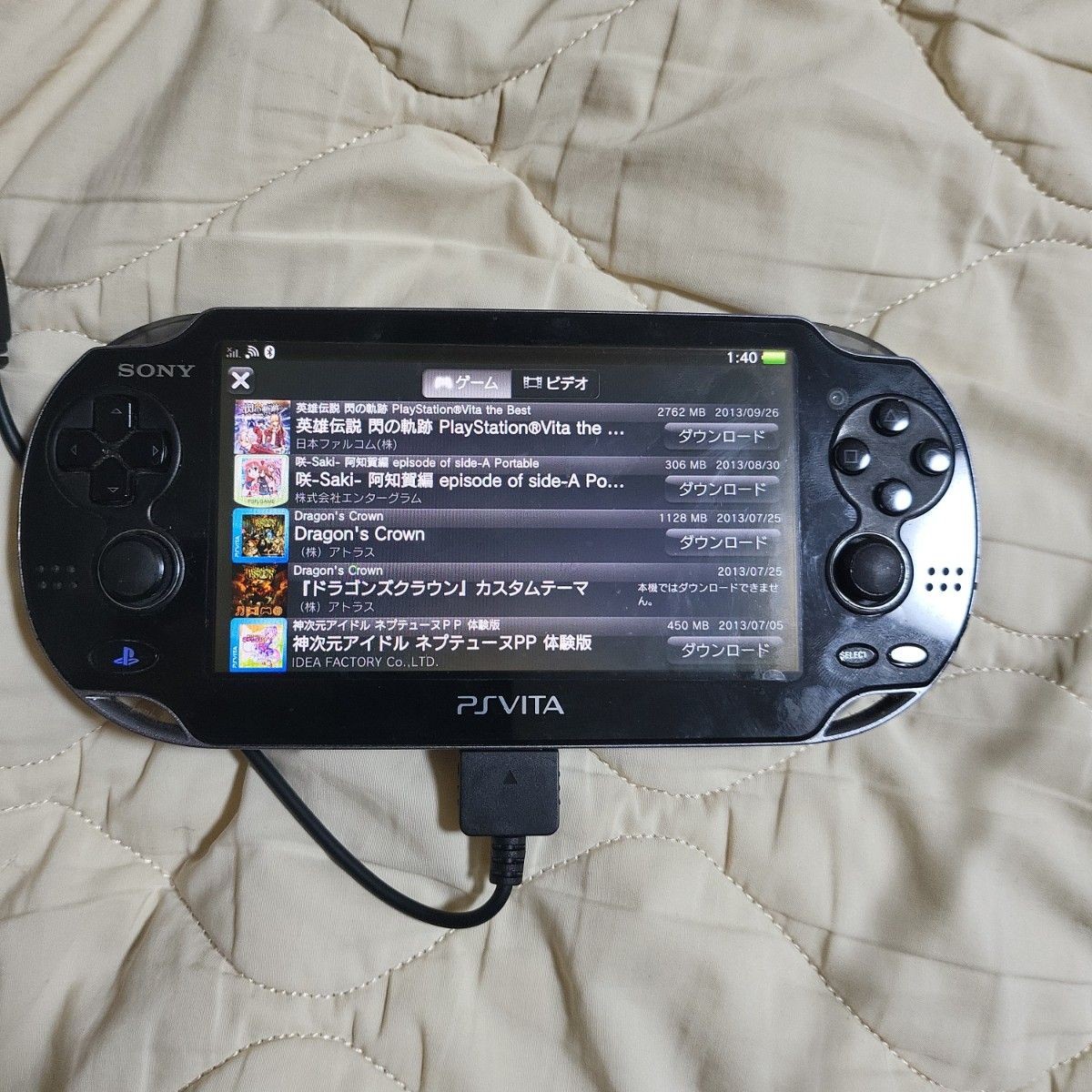 SONY PlayStation Vita PCH 1000 PSVITA console with charger many games