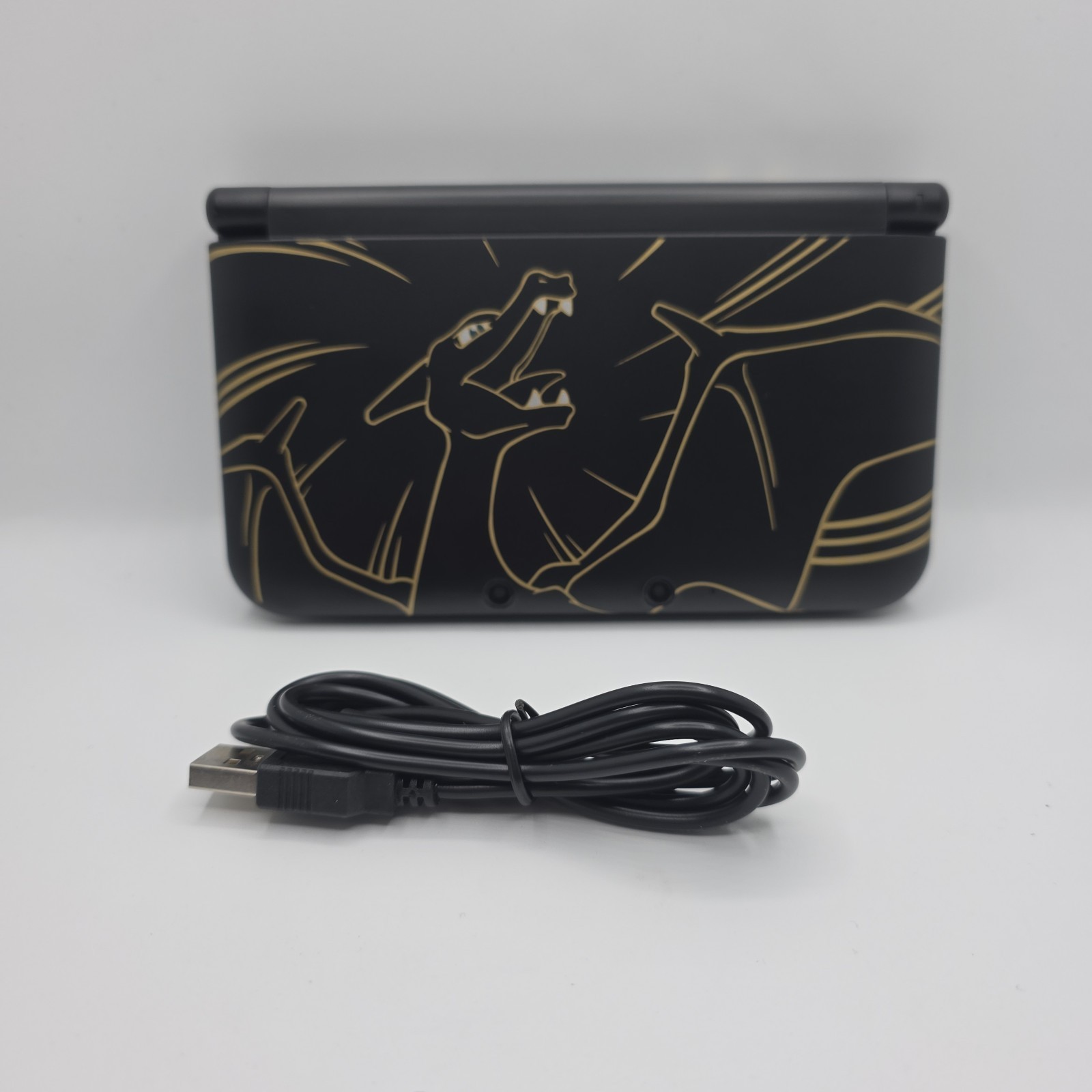 Nintendo 3DS XL Handheld System – Black Glass Screens US REGION