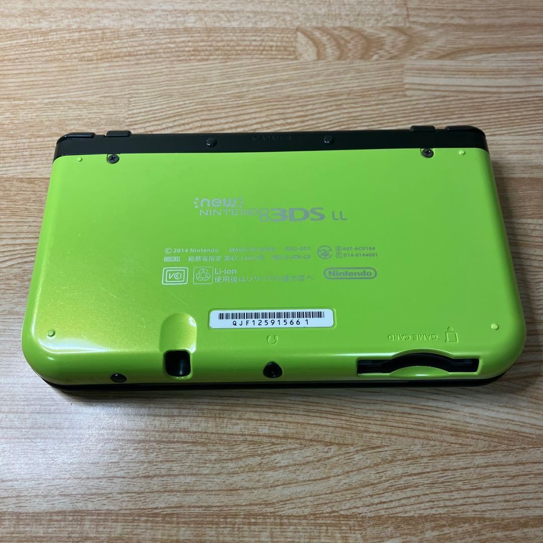 Nintendo New 3DS LL XL Lime Green Black Console Japanese Version Region Locked J