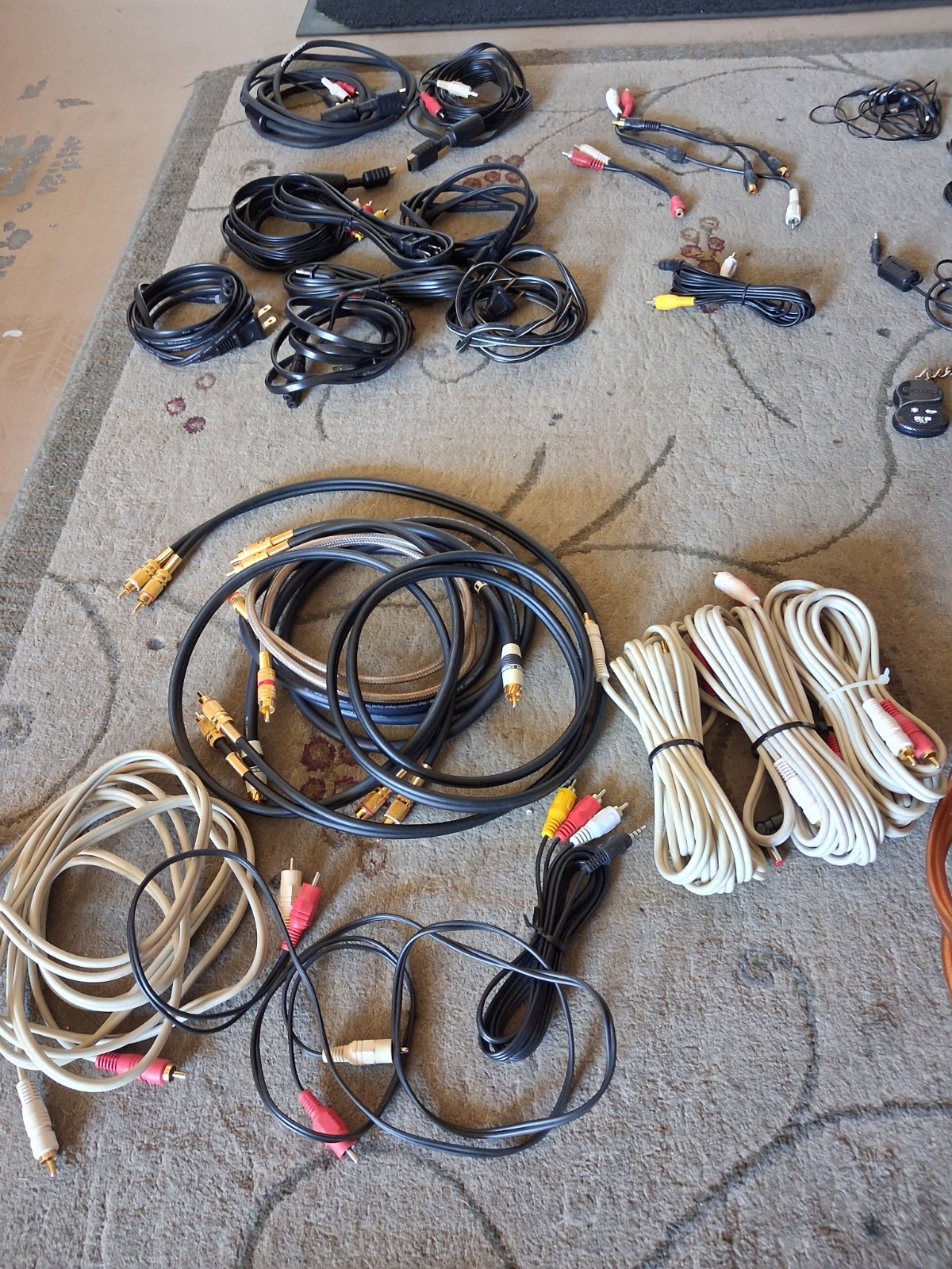 Vintage ✨️ Used PWR Cords,Cables,Hdmi,RCA,Sony Playstation 2 Cables ,All In PICS