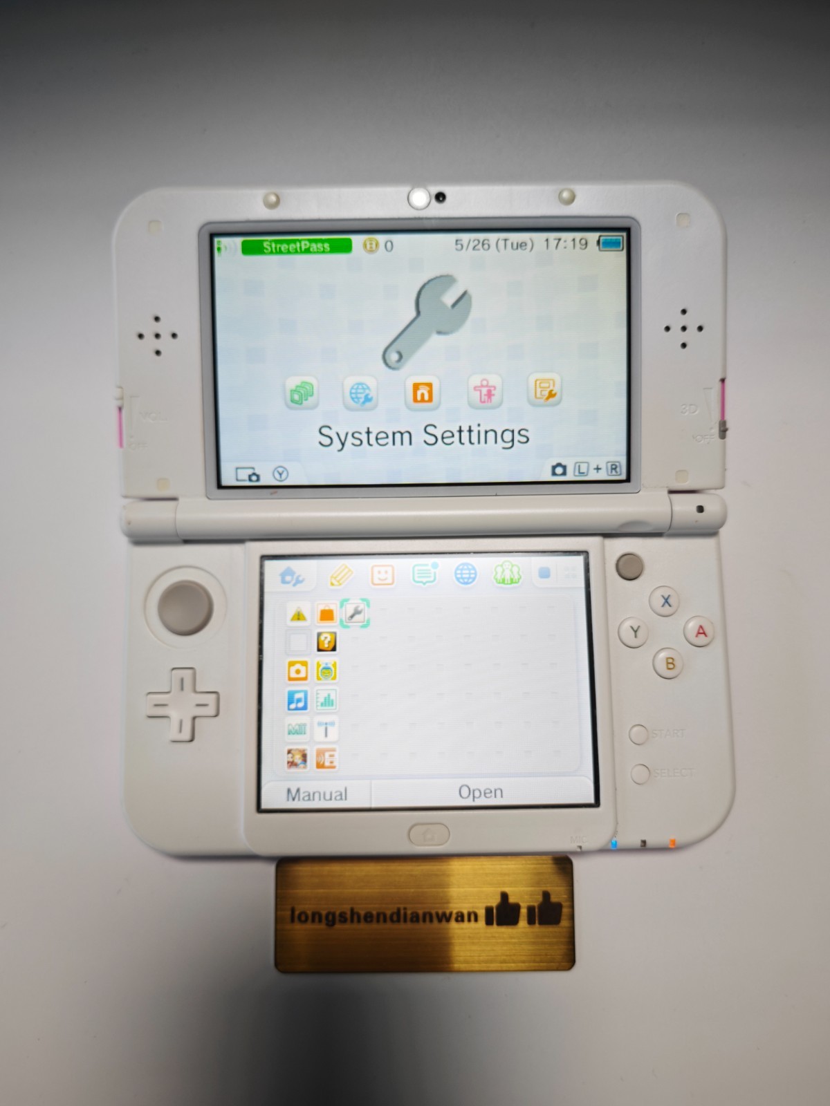 Nintendo pink Dual IPS screens New 3DSLL/XL game console used
