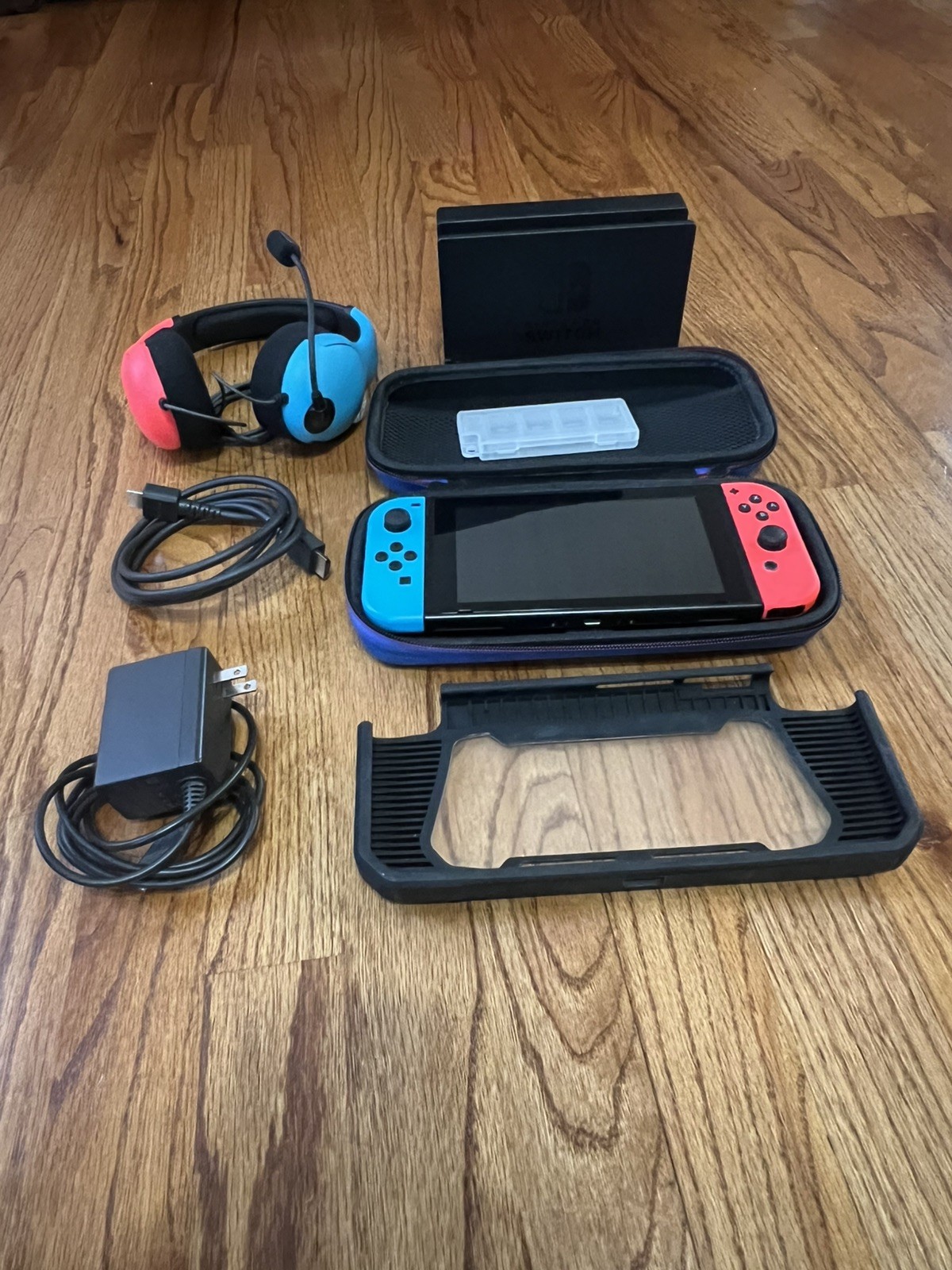 Nintendo Switch 32GB Handheld Console – Neon Red/Neon Blue Bundle