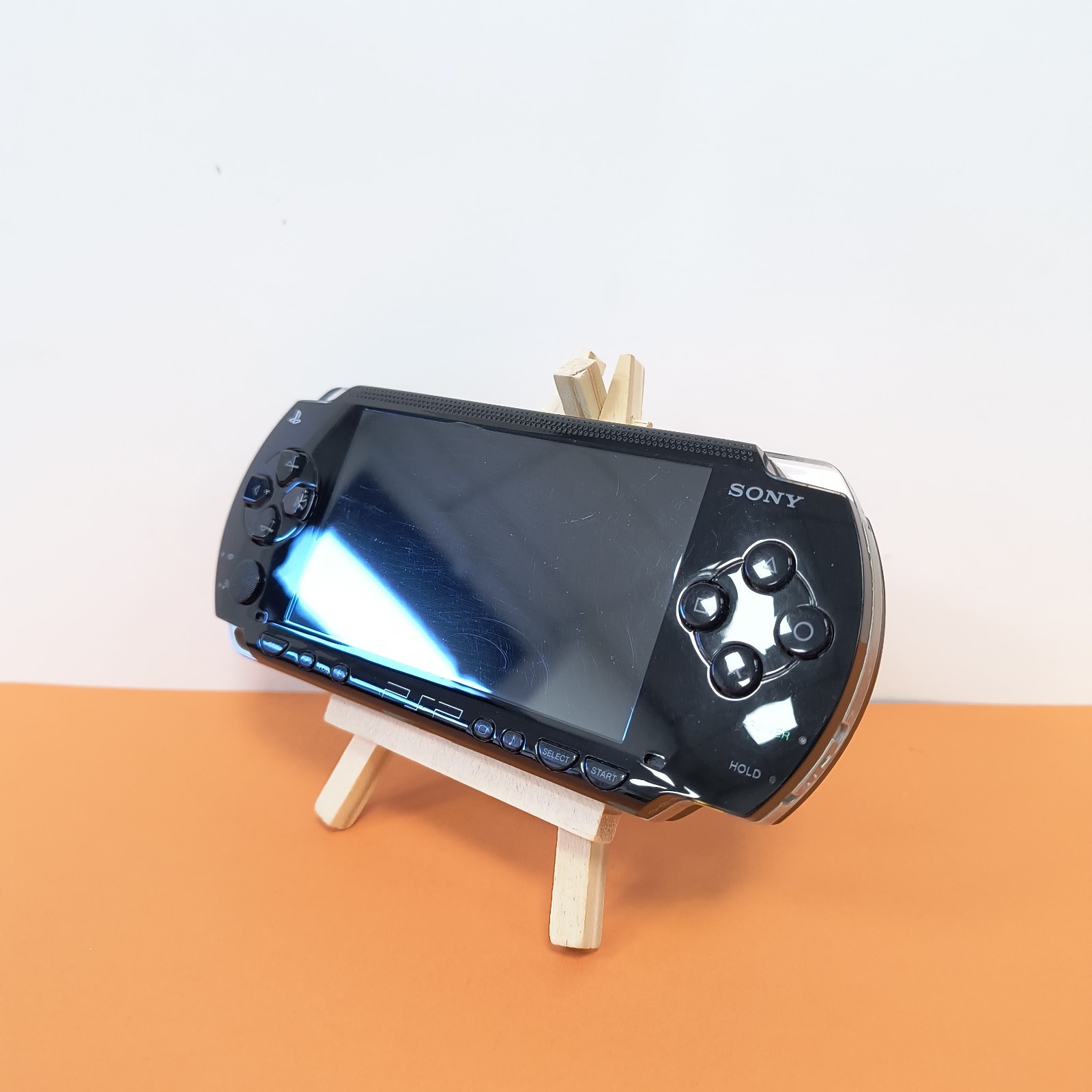 Sony PlayStation PSP 1004 Black Console FULL BOX + 2GB SD + TONY HAWKS UMD