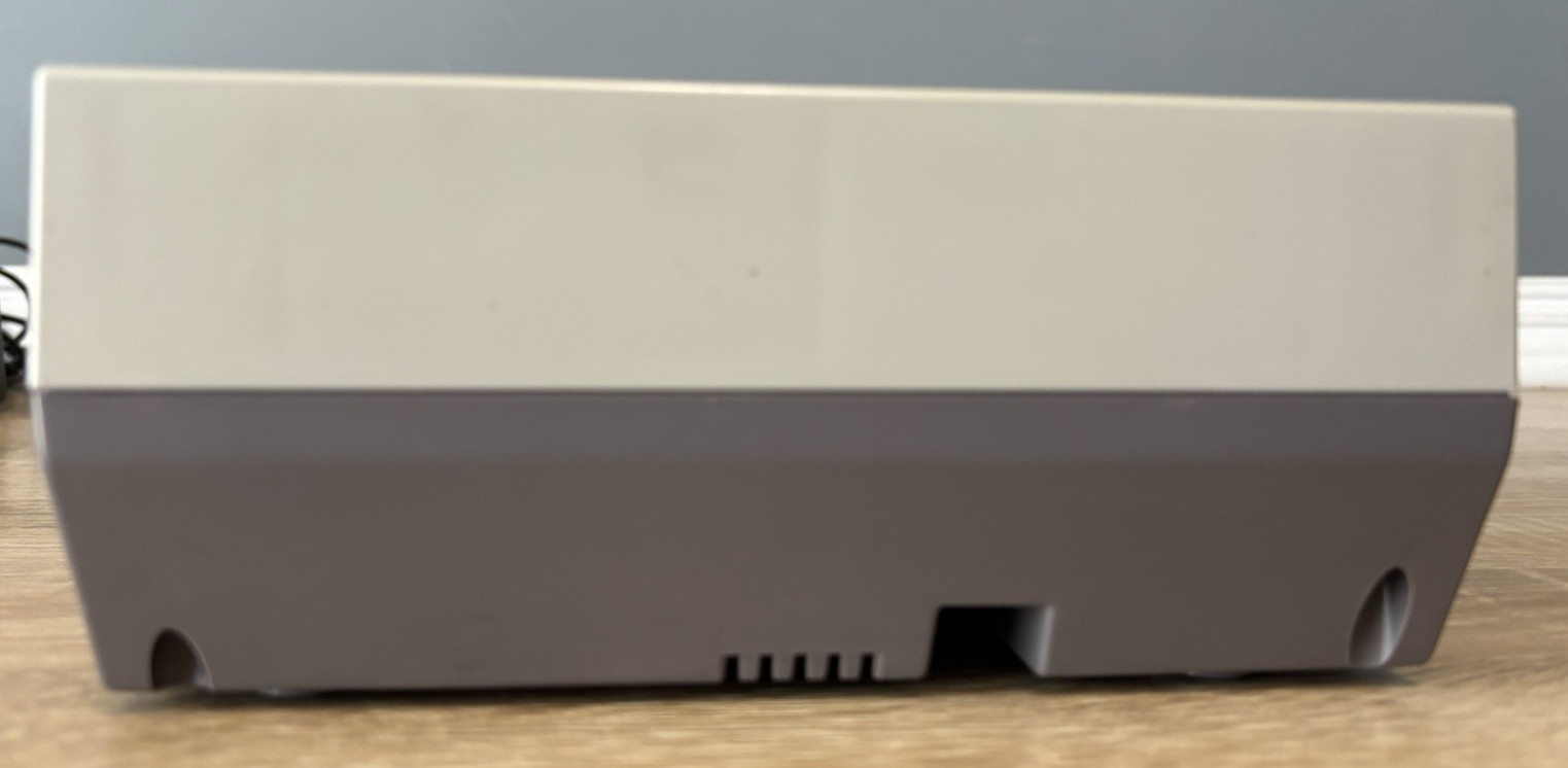 Nintendo Entertainment System NES Console Gaming System NES-001 Cleaned Working