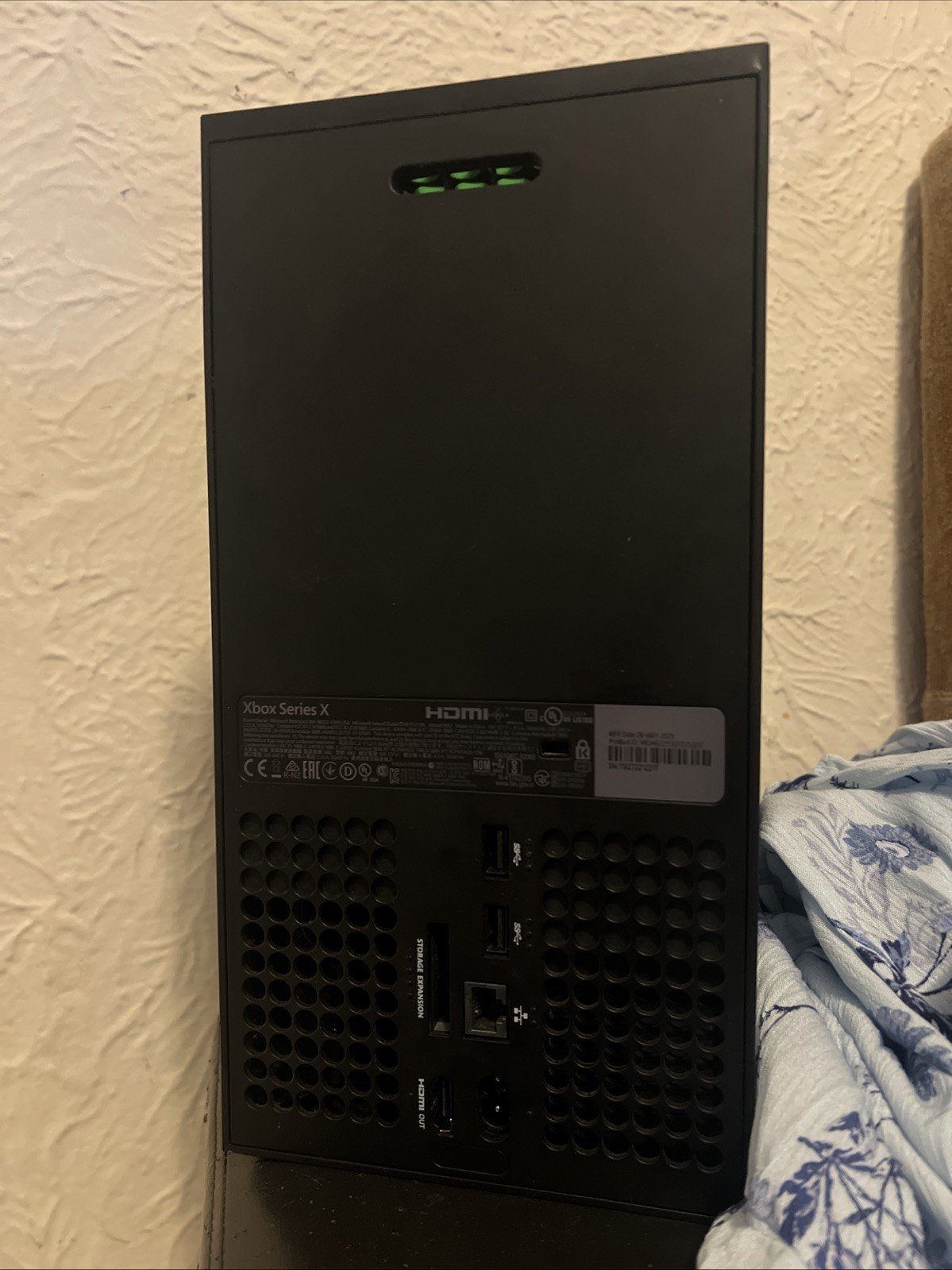 Microsoft Xbox Series X . Pre Owned