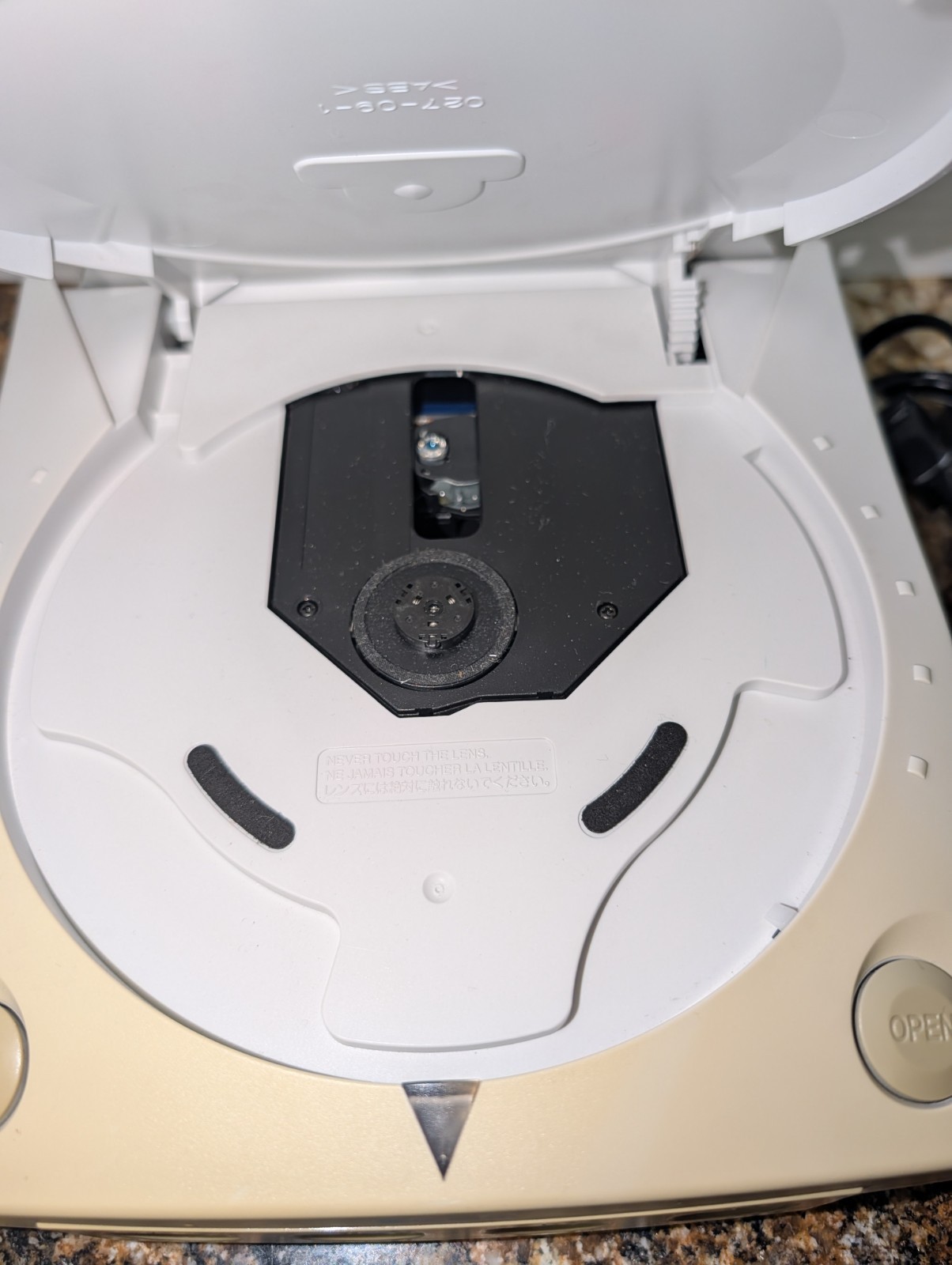 Sega Dreamcast HKT-3020 Console For Parts Or Repair Untested White System