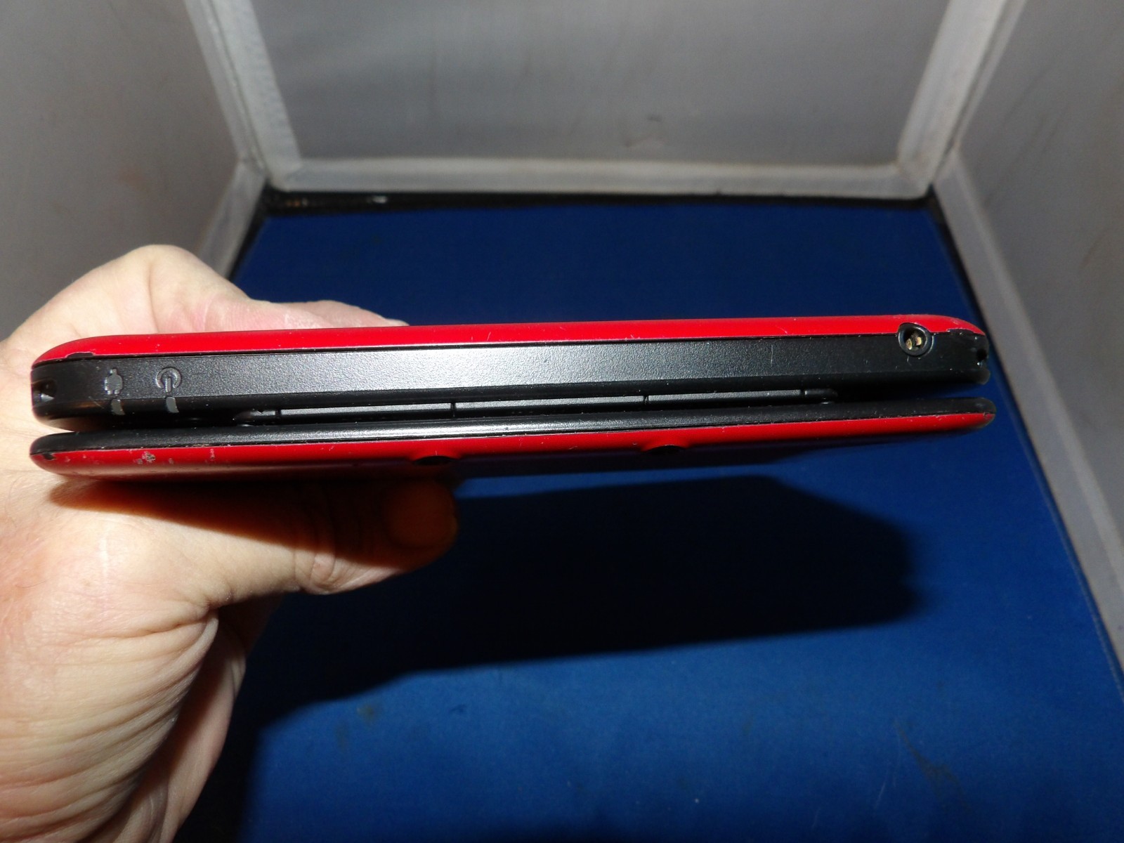 Nintendo 3DS XL Portable Gaming Console – Red and Black