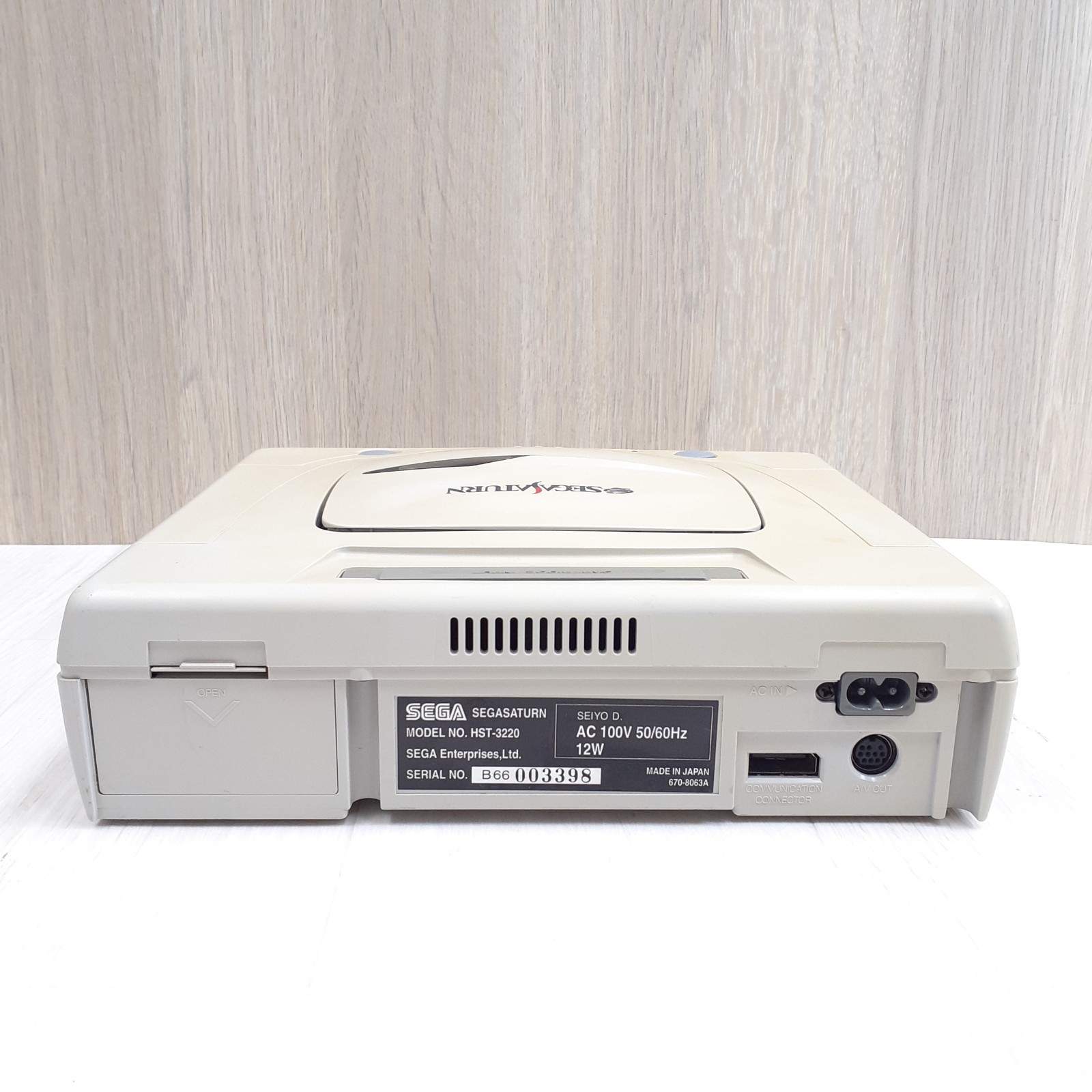 Japanese Sega Saturn Console Bundle with 8 Games 1 Controller & Memory NTSC-J