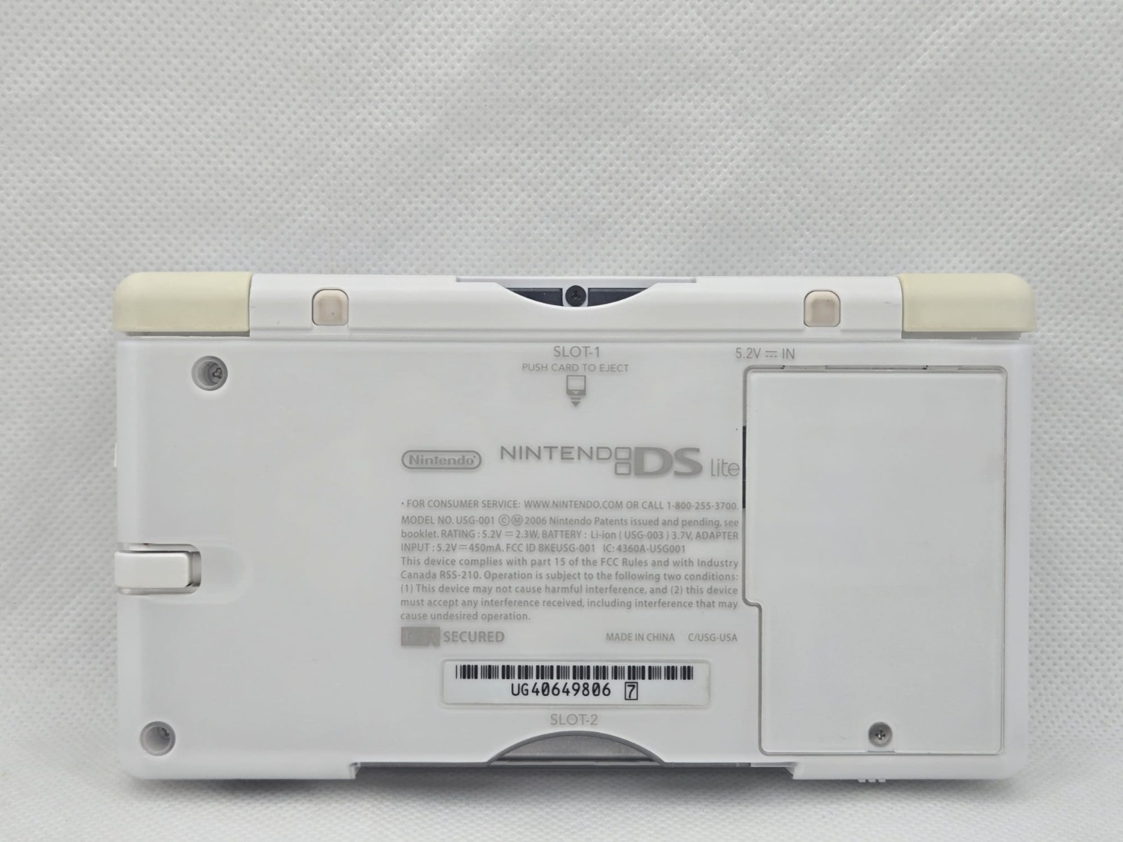 Nintendo DS Lite White USG-003 Console + Charger + 2 Stylus + Crash Nitro Kart
