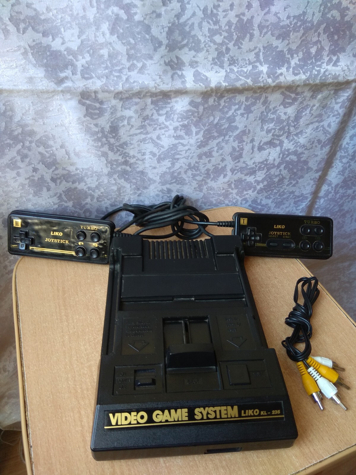 RARE Vintage retro 1990s video game toy console Dendy liko kl 235