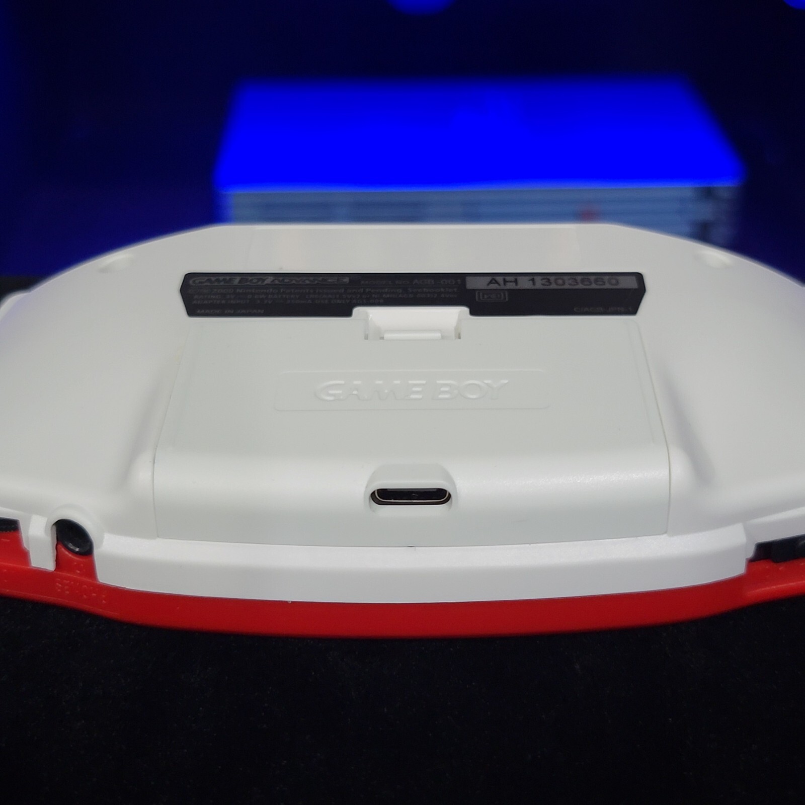 Pokemon Pokeball Game Boy Advance GBA iPS V5 Usb-C 1800 mAh Rechargeable Battery