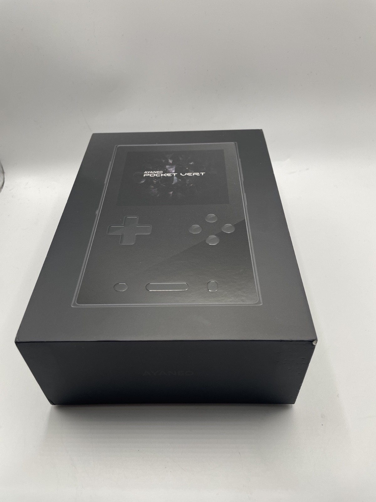 Ayaneo Pocket Vert – 12GB/256GB – Moon White – NEW (OPEN BOX)