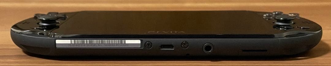 PSVita PCH-2000ZA11 Black Wi-Fi Handheld Console, Good Condition