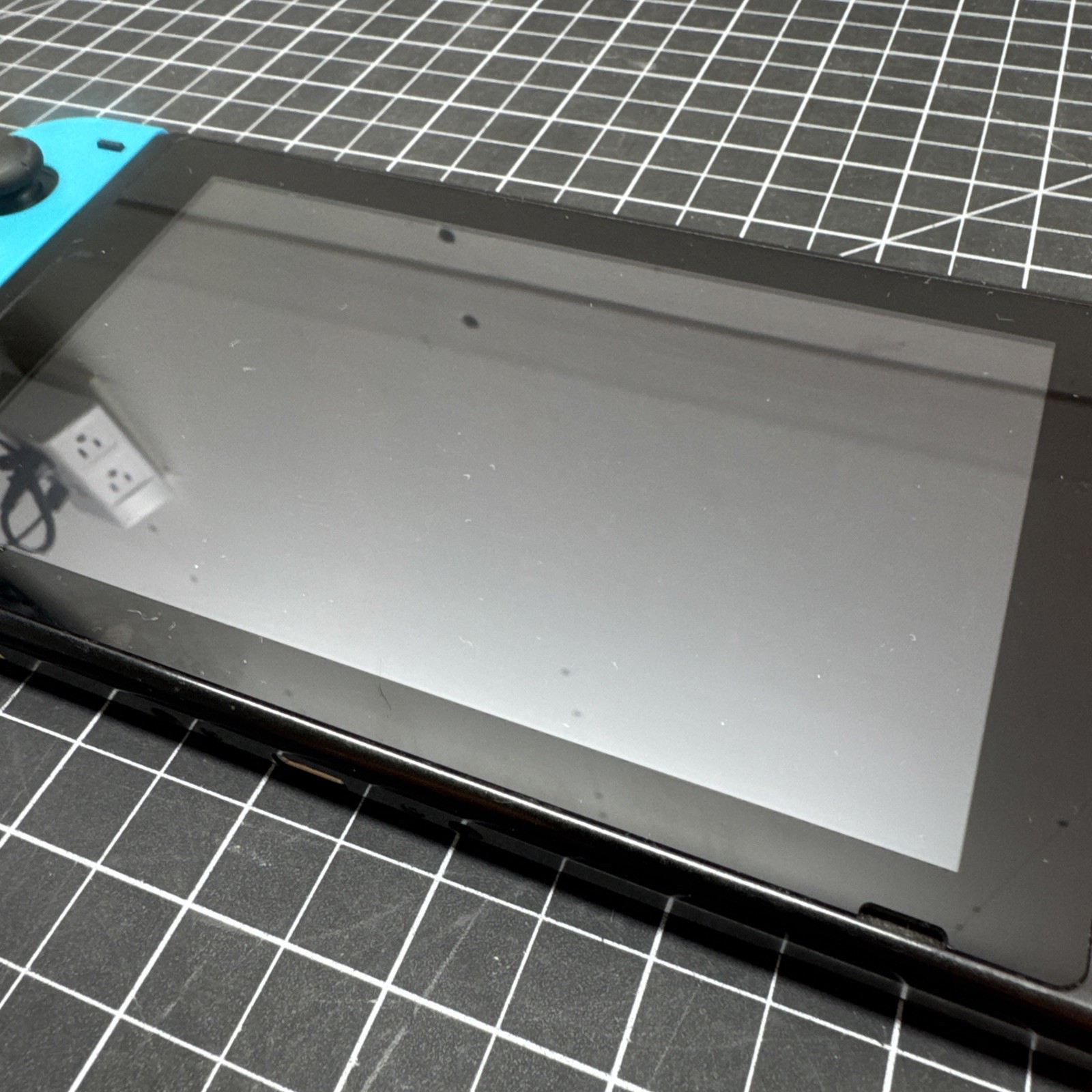Nintendo Switch 1 V2 Console Complete Works Perfectly A E2