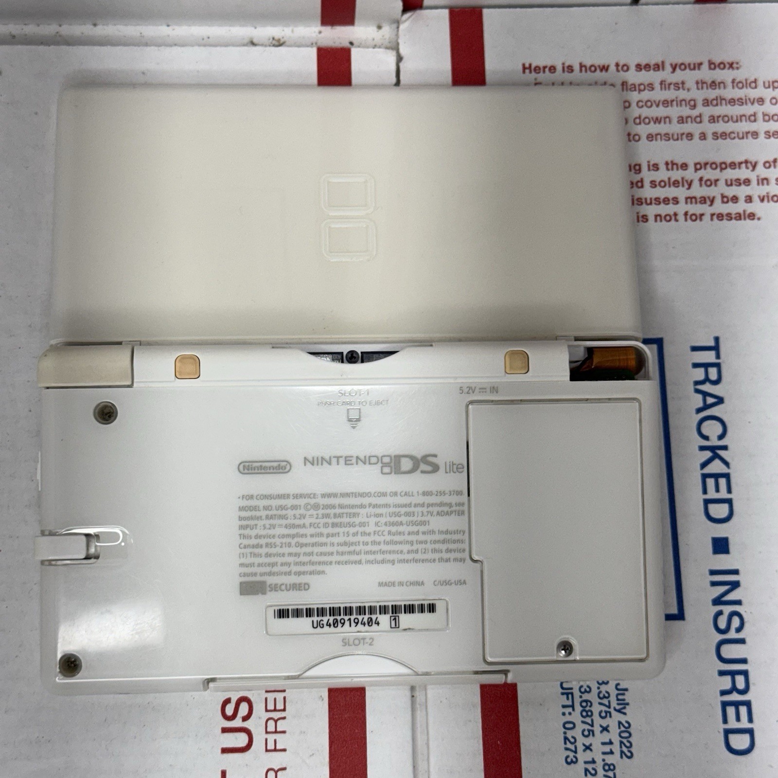Nintendo DS Lite Handheld Game Console Only USG-001 No Charger For Parts Repair