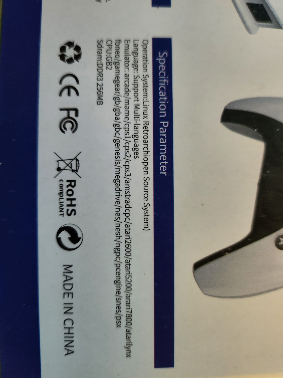 2.4G Wireless Game Stick With 20,000 Games Preloaded ￼￼