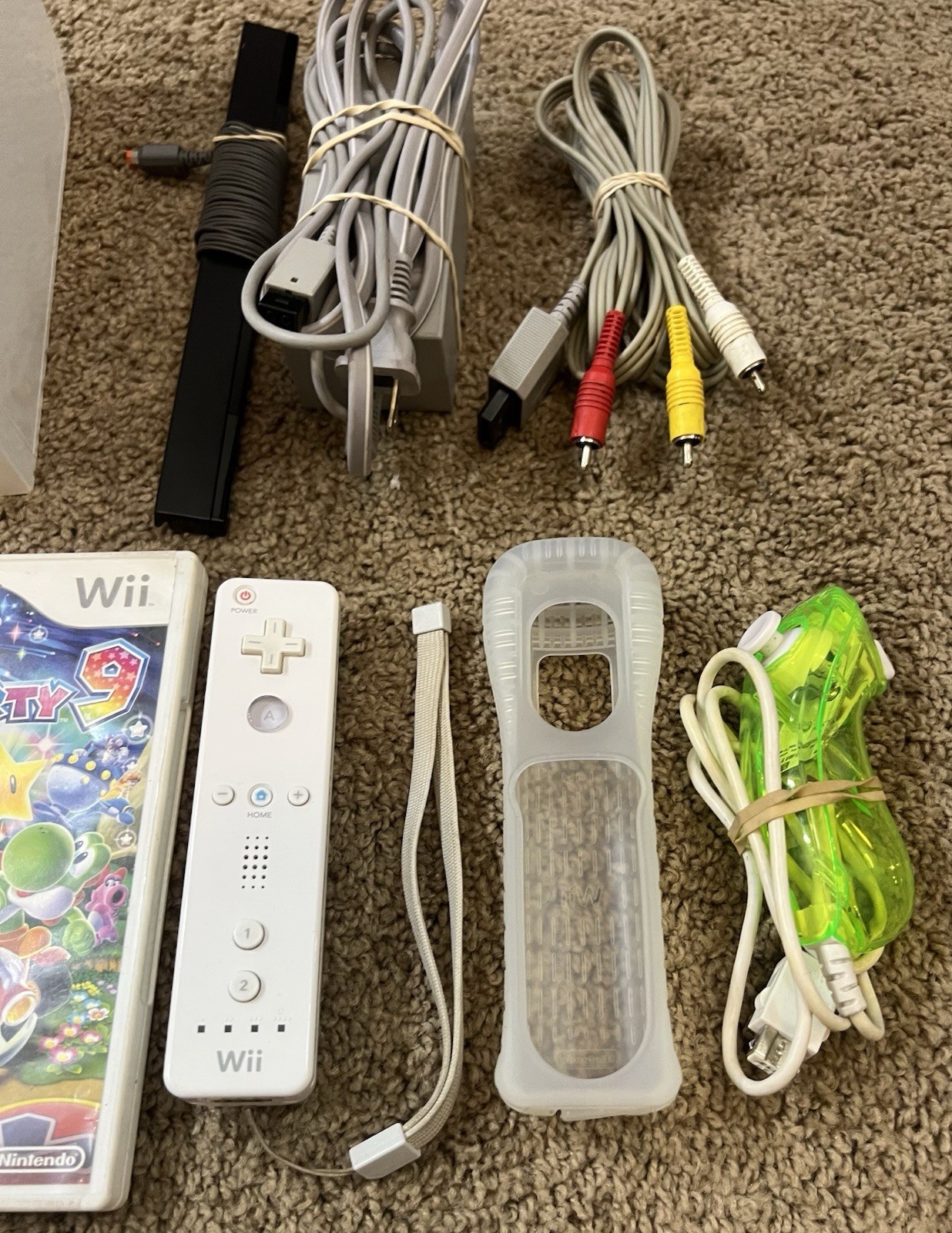Nintendo Wii Console Bundle + Mario Party 9