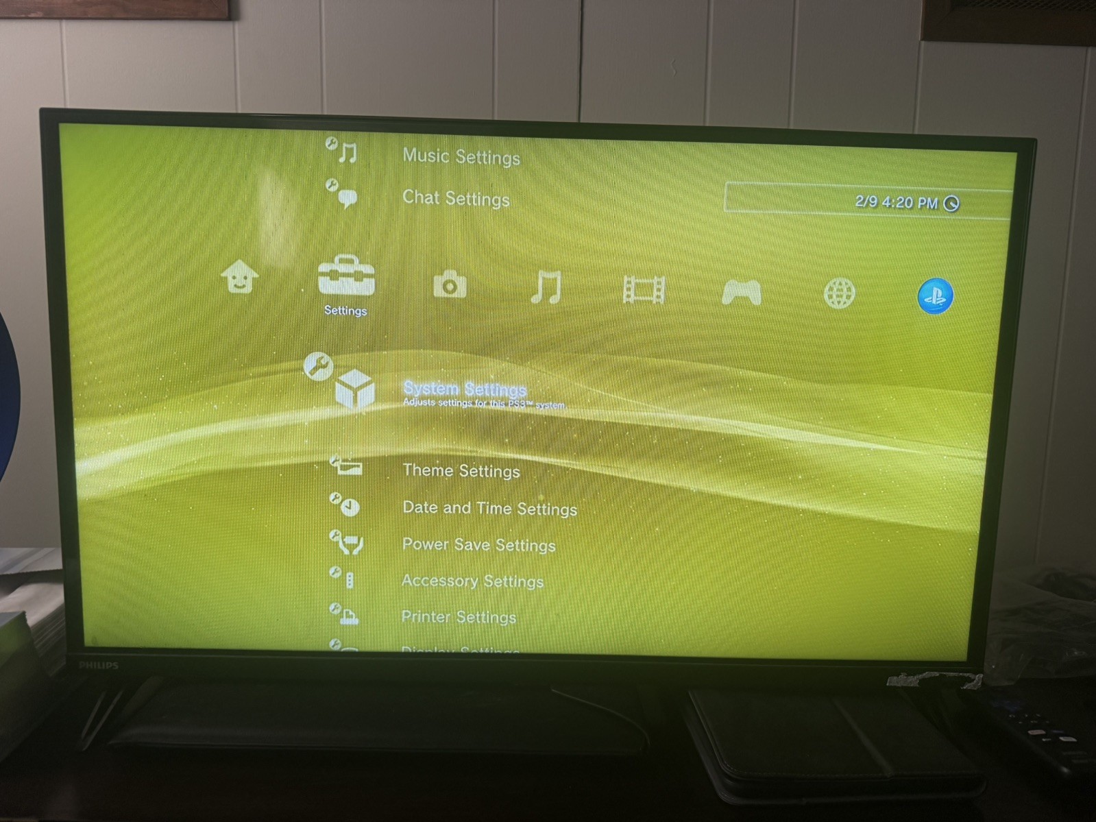 Sony PlayStation 3 PS3 Slim CECH-2001B 250GB Bundle Deal Tested. No Power Cord!