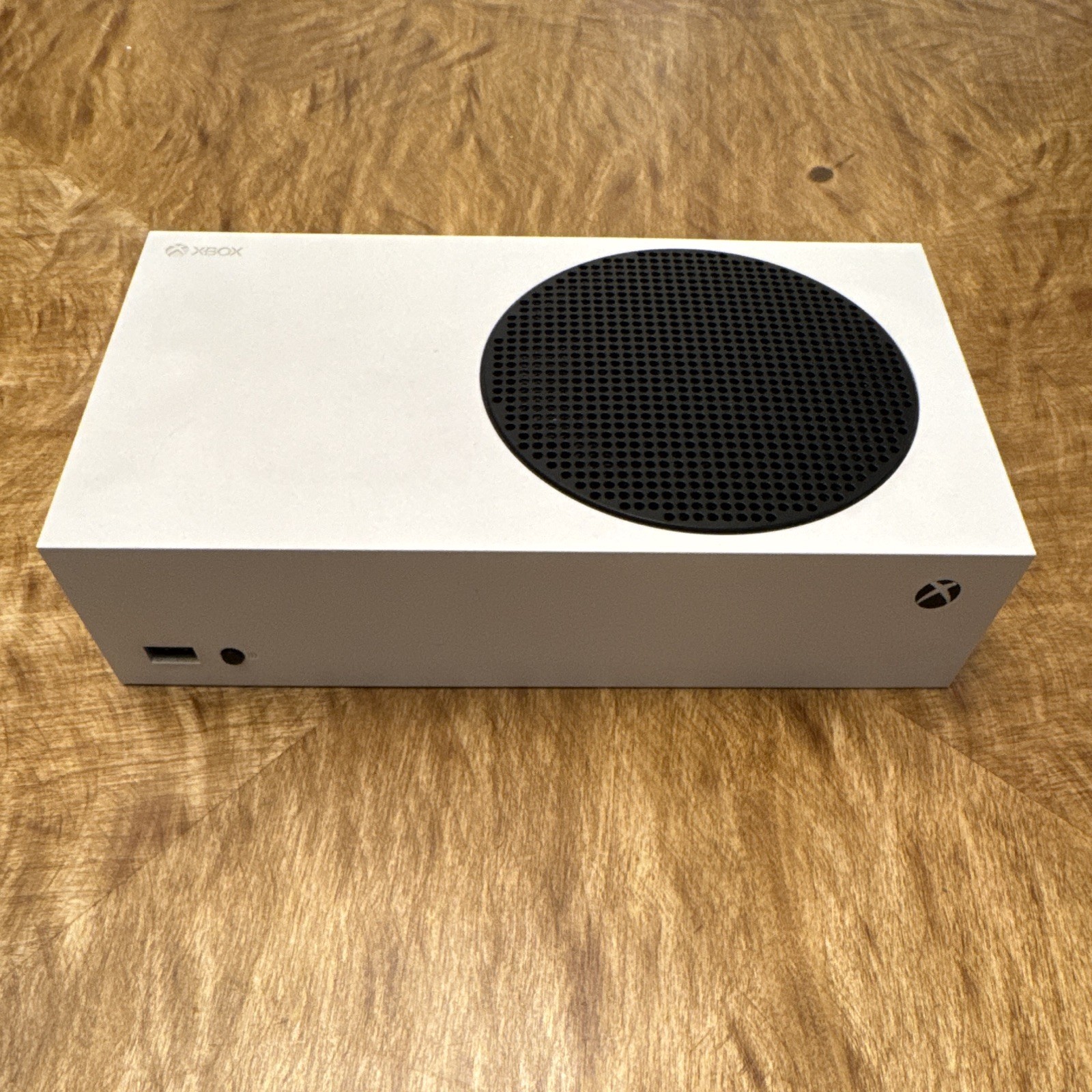 Microsoft Xbox Series S 512GB 1440p White Console, Controller, Power Cable