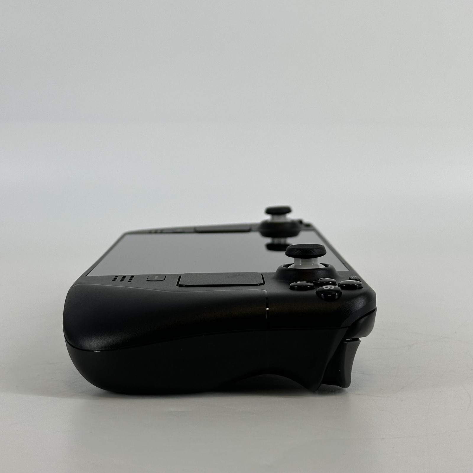 Valve Steam Deck Handheld Console Black 512GB w/ Case/Charger – Fair