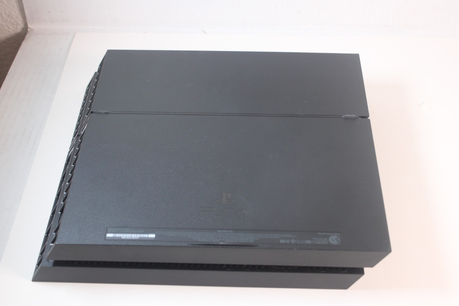 Sony PS4 Console 500GB PlayStation 4 CUH-1215A, 1 controller, 2 games, head Set