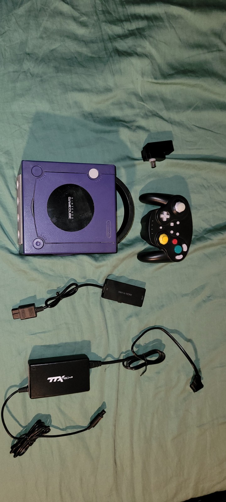 Nintendo GameCube Purple Console Bundle w/ Controller, Cables & Power Adapter