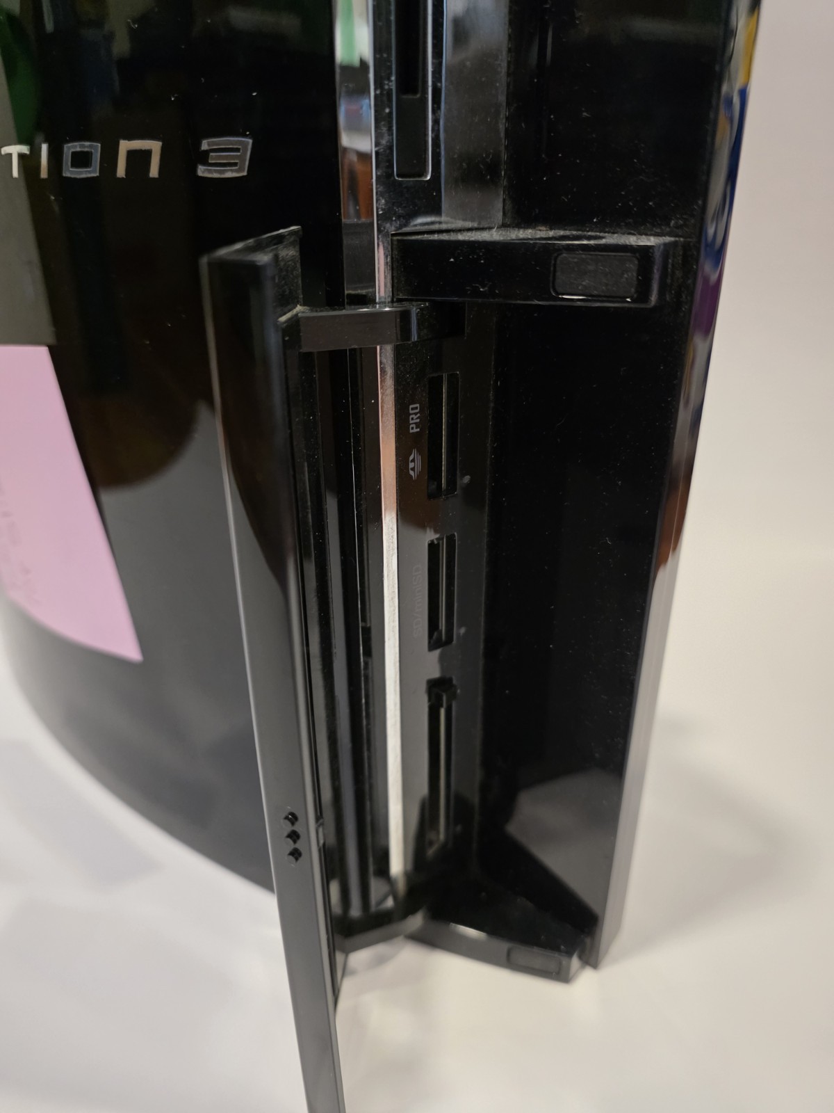 Sony PlayStation 3 Backwards Compatible (Yellow Light) (For Parts Or Repair)