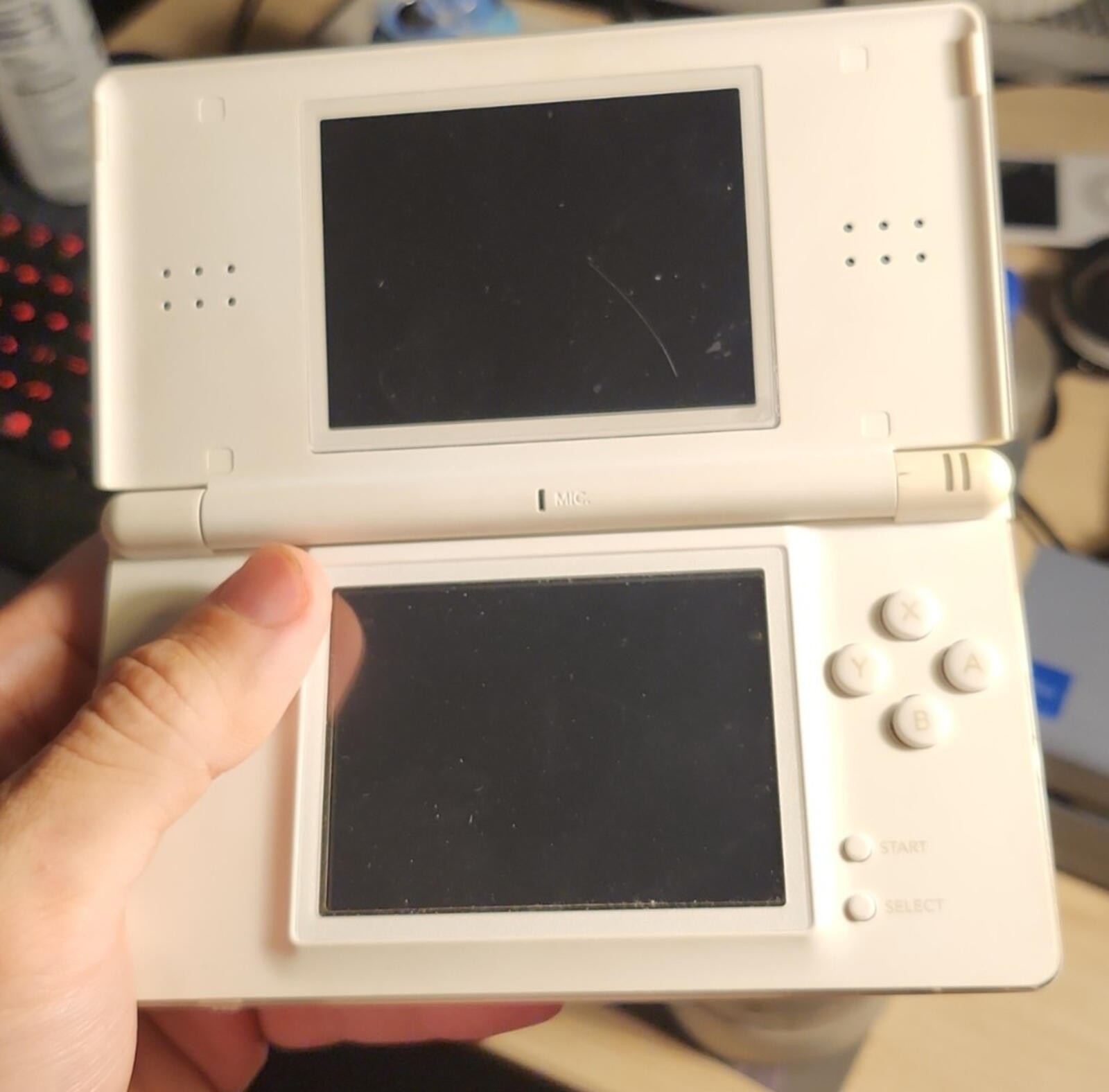 Nintendo DS Lite Handheld Console – Polar White Open Box