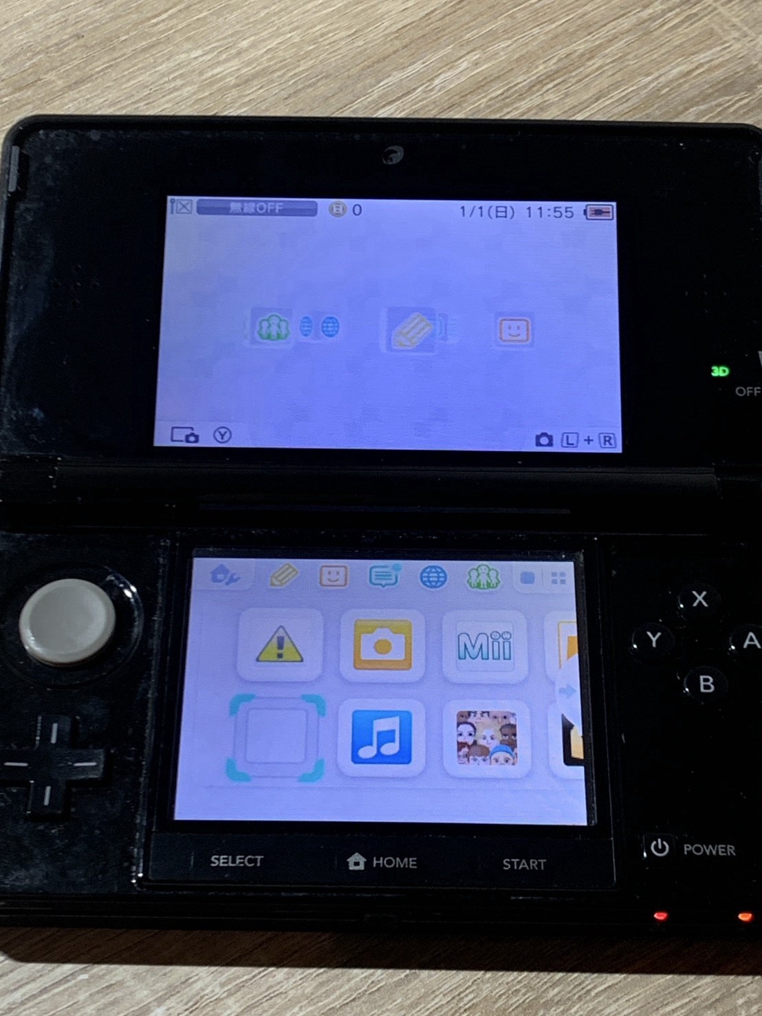 0793 Nintendo 3DS Clear Black Good TESTED