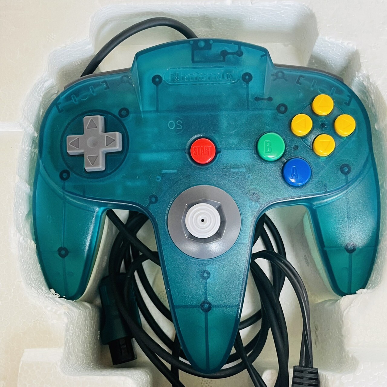 Nintendo 64 Home Console set – Clear Blue With Mario Kart 【Exc+++】 from Japan