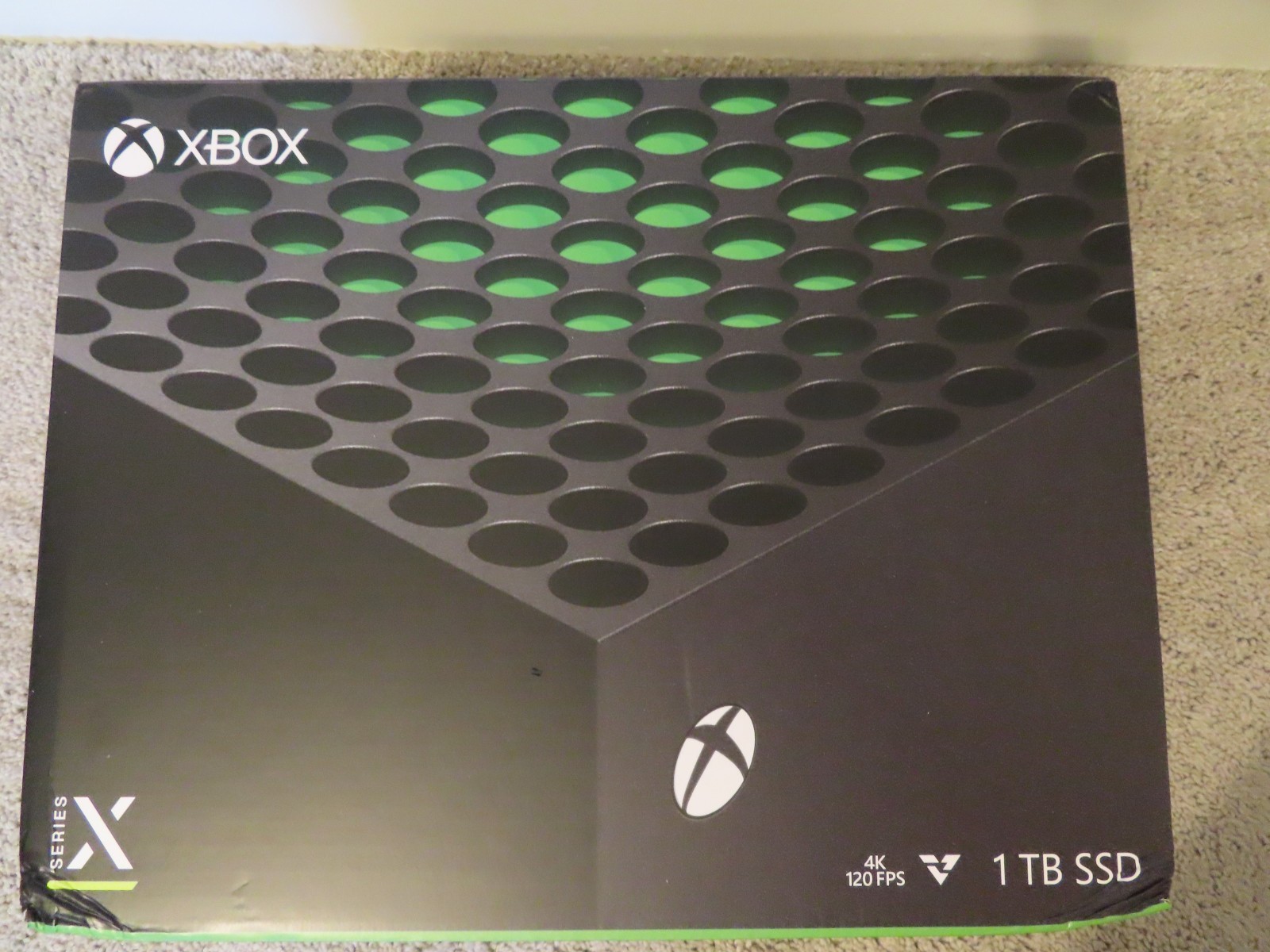 Microsoft Xbox Series X 1TB Console Gaming System Black MINT condition in box