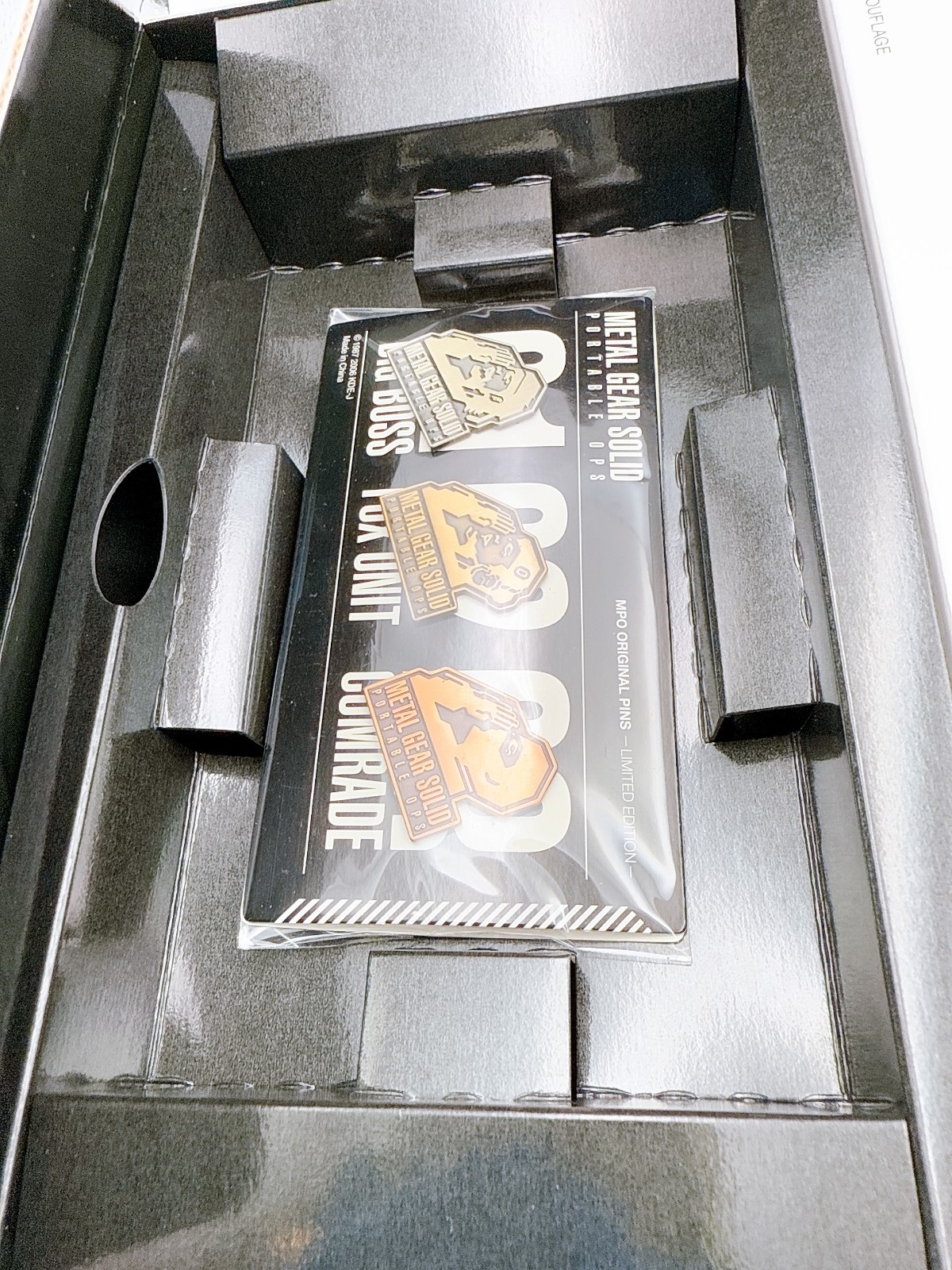 Sony PSP-1000 Console Metal Gear Solid PREMIUM Pack Konami Style Box – Brand New