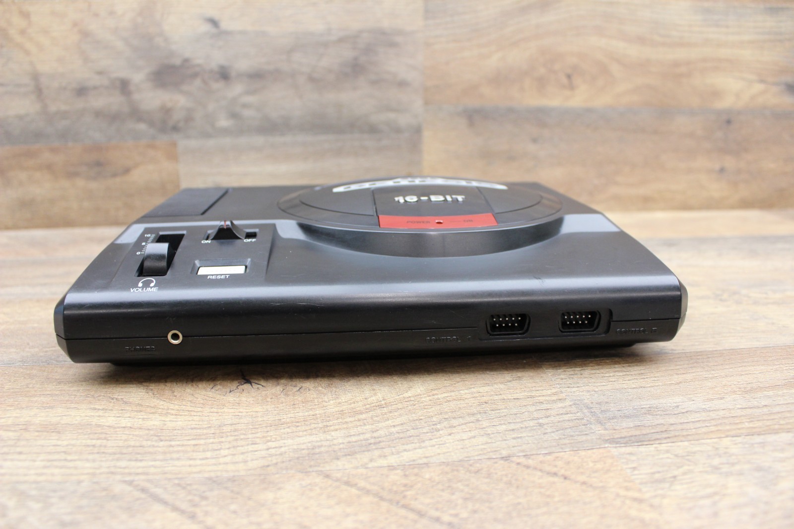 Sega Genesis Model 1601 – Tested Console Only VA7 Model TMSS