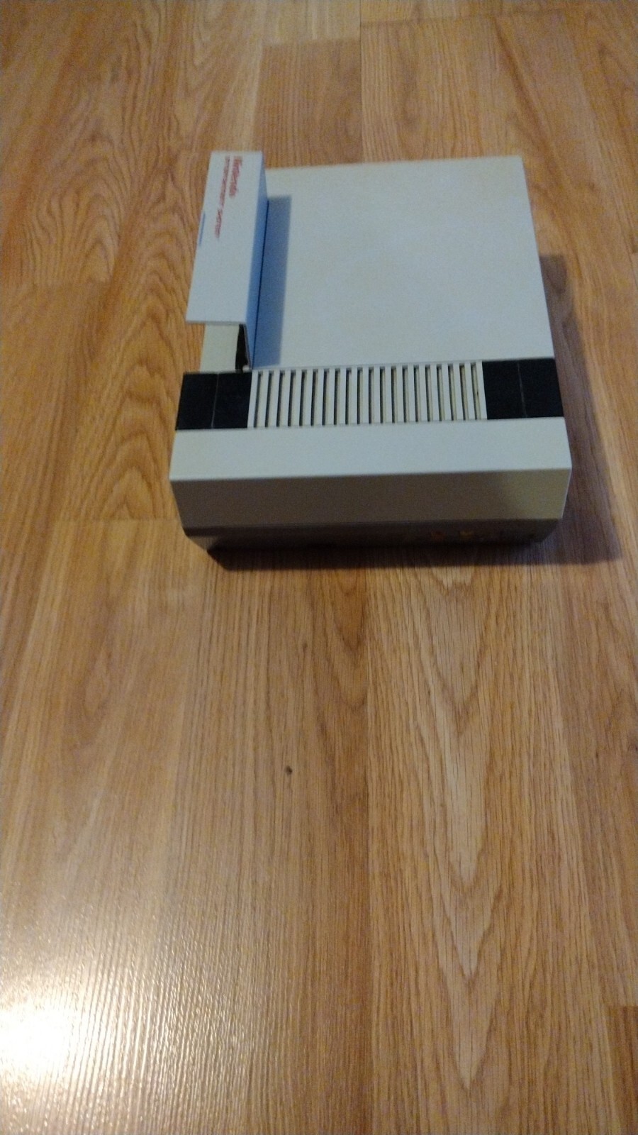 Nintendo Entertainment System NES Console – Gray (NES-001) With 1 Cartilage