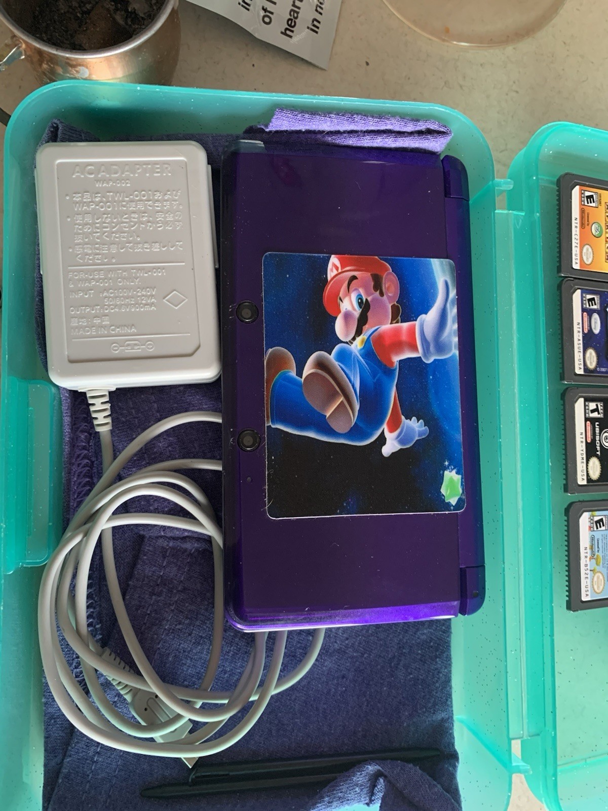 Nintendo 3DS with Many Games , Free Shipping US Seller