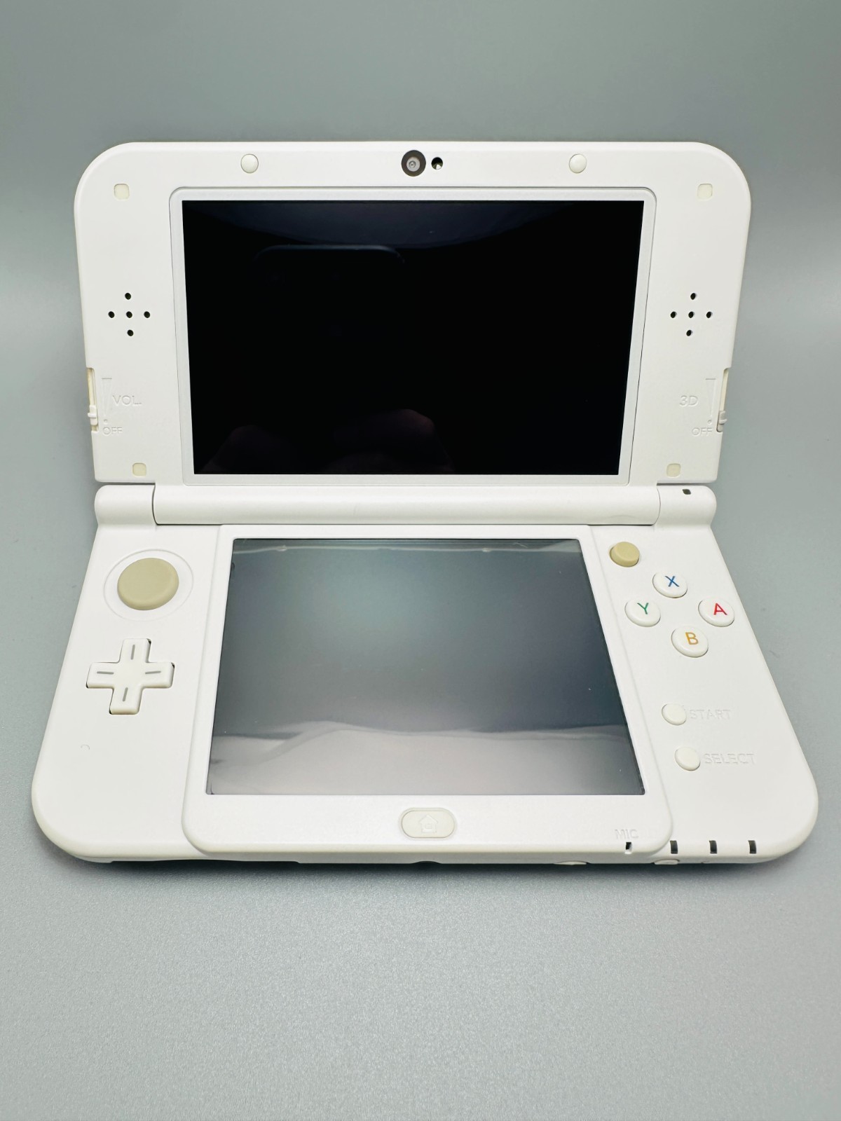 Nintendo New 3DS LL XL | Pearl White | Bottom IPS | 64gb | Mint Condition