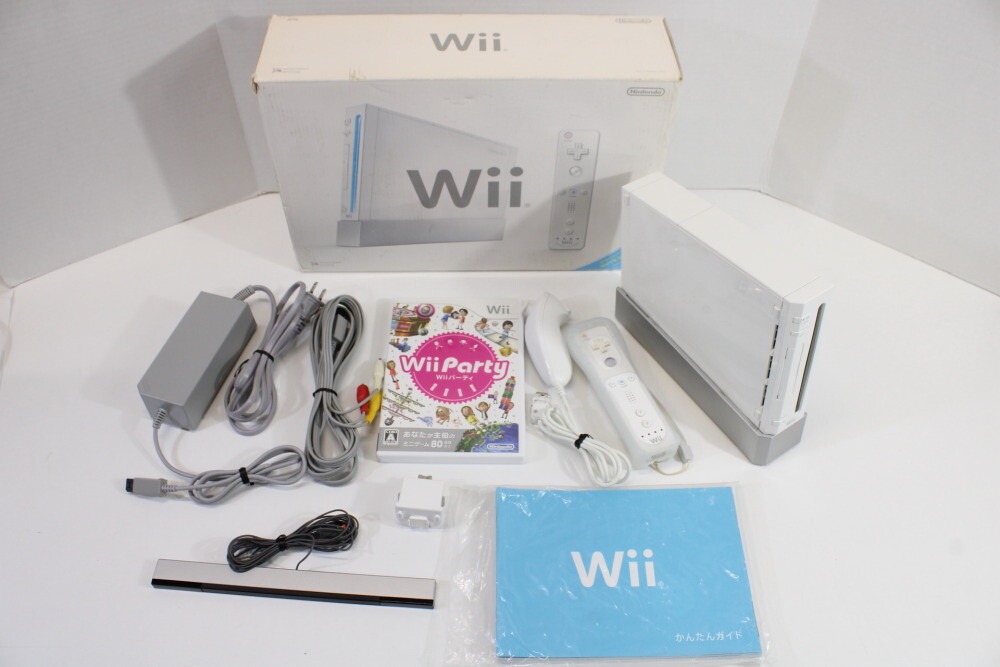 Boxed Japanese Nintendo Wii White Console Wii Party Controller US Seller Japan