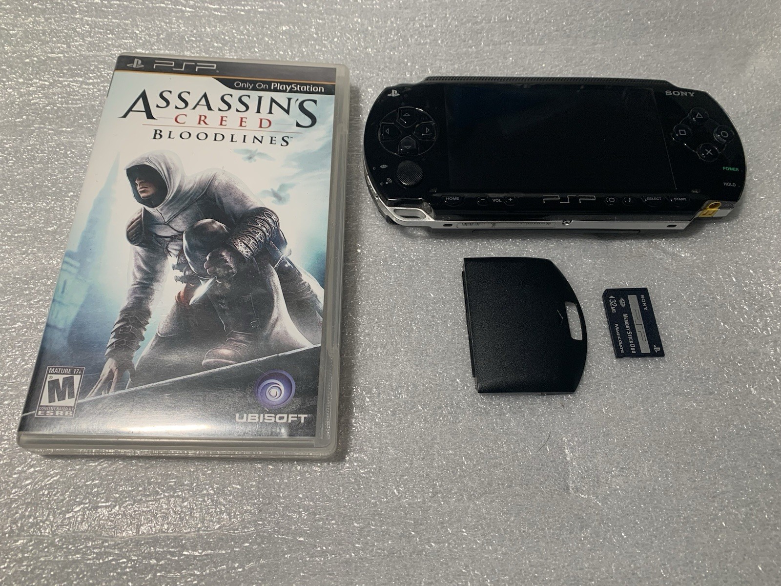 PSP 1001 PlayStation Portable Black W/ One Game Needs New Battery No Charger