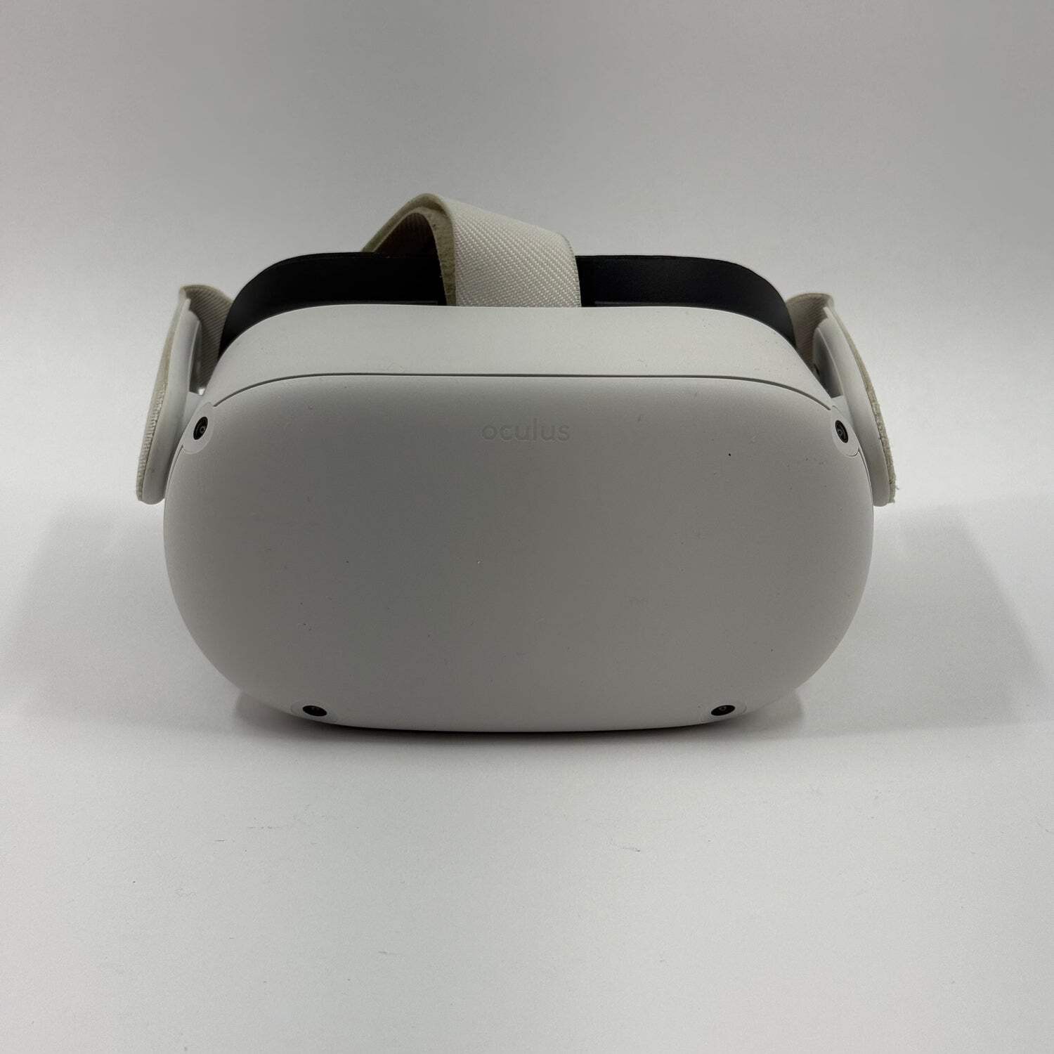 Oculus Quest 2 64GB Standalone All-in-One VR Headset KW49CM
