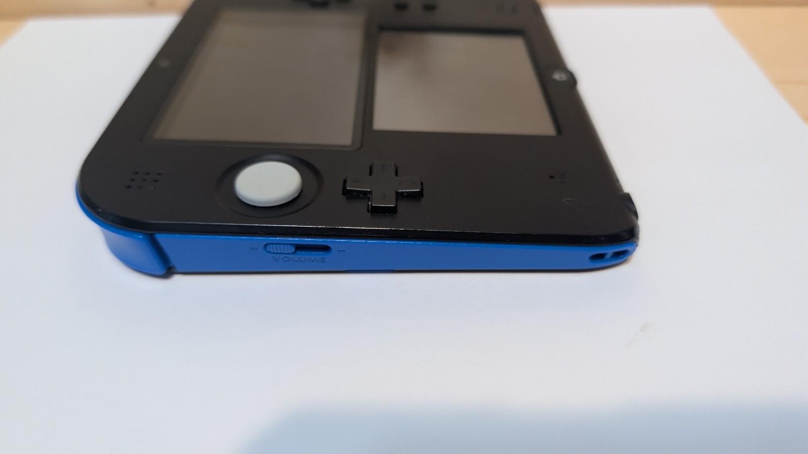 Nintendo 2DS Blue/Black US Version W/Cable *Tested*