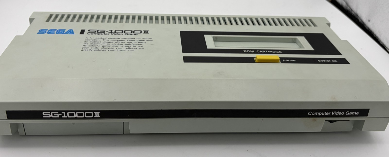 SEGA computer video game SG-1000II console with box with AC adapter