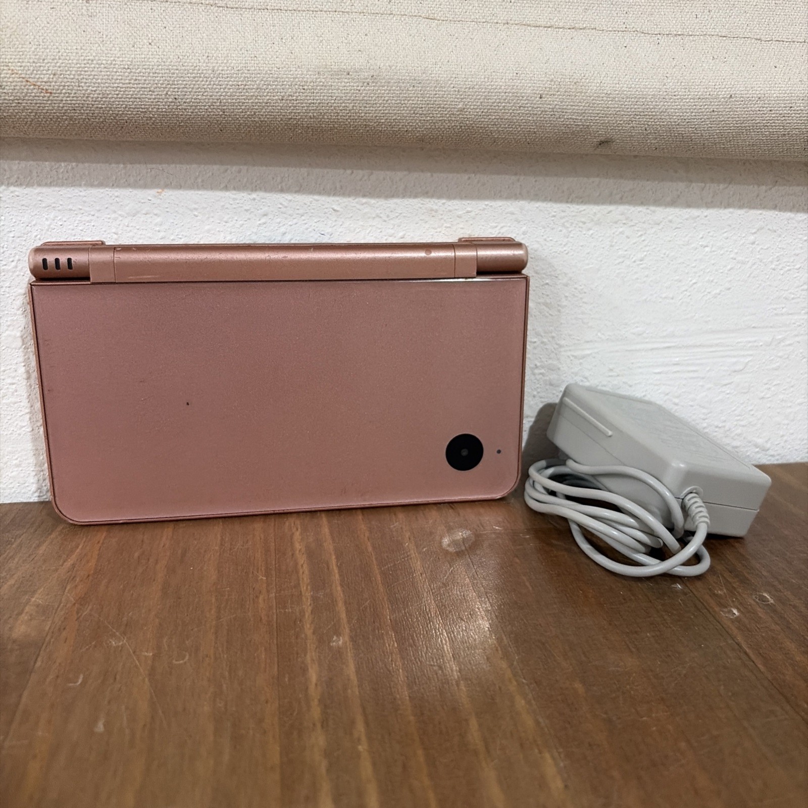 Nintendo DSI XL Metallic Rose Pink Handheld Console with Charger -Tested, Works