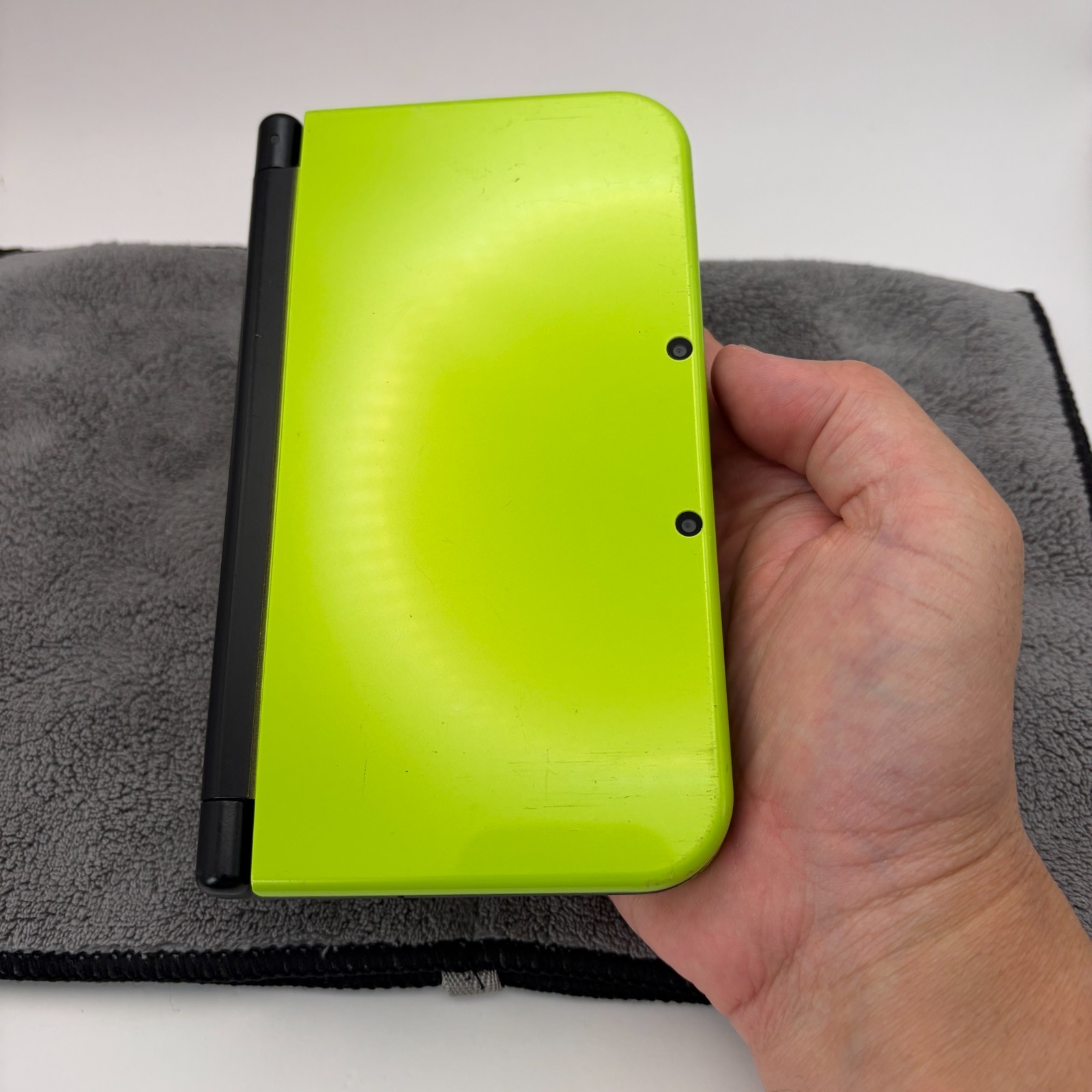 【Excellent5】NEW Nintendo 3DS LL XL Lime black Monster Hunter Game Console