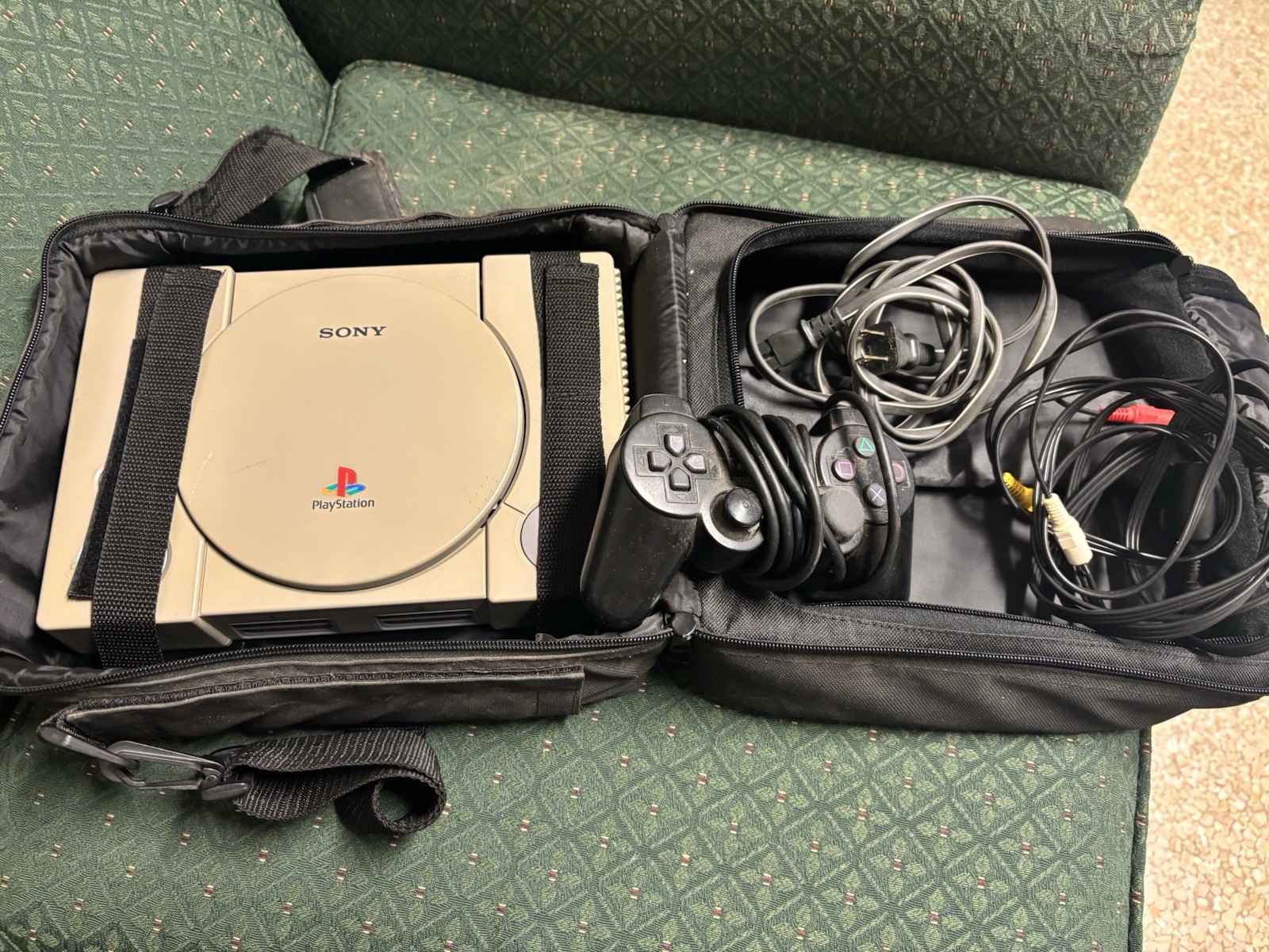 Sony PlayStation 1 Gray Console Memory Card Support, Controller, Cables, Case