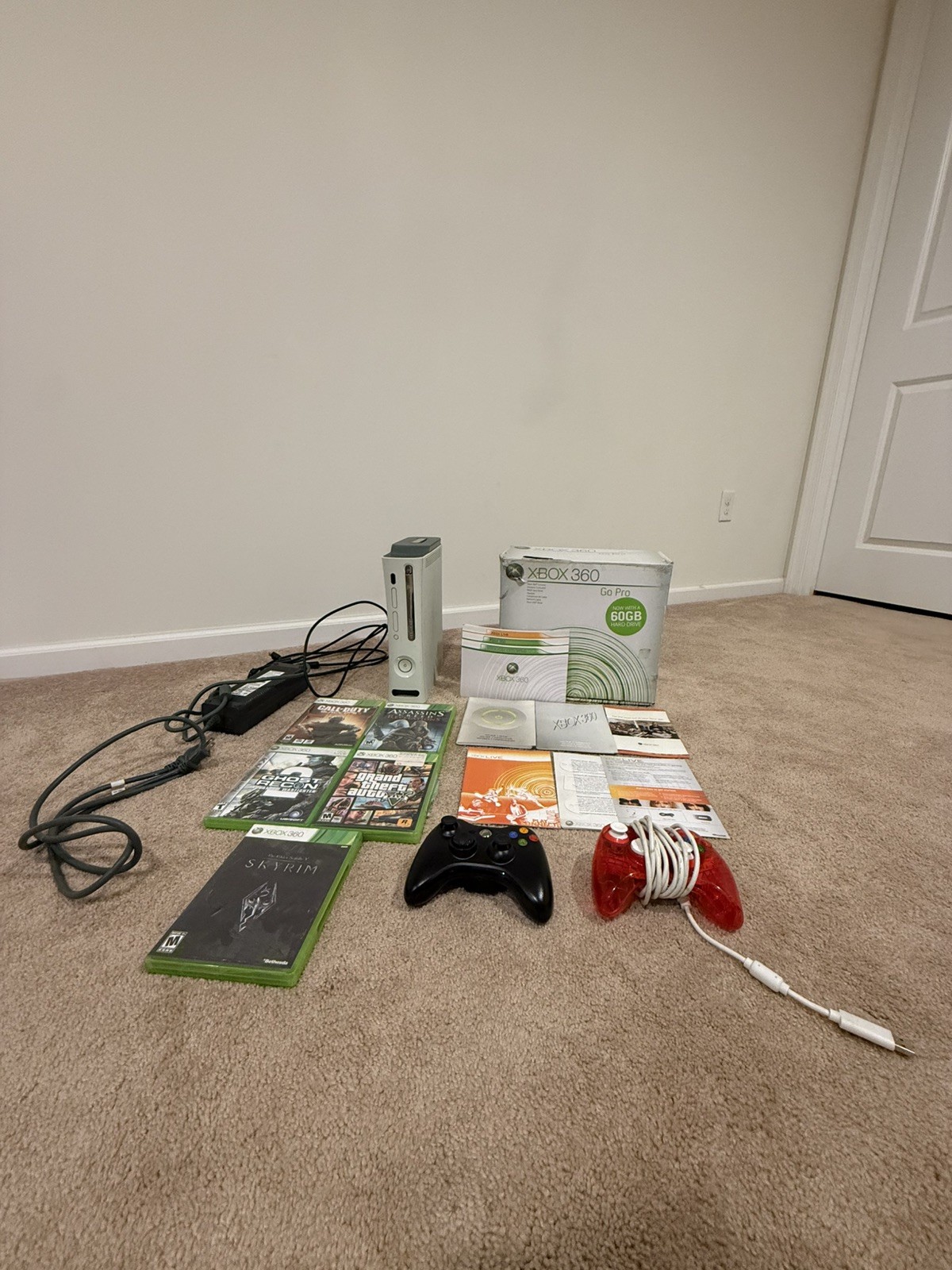 Microsoft Xbox 360 Console Bundle W/ Accessories! Tested & Working