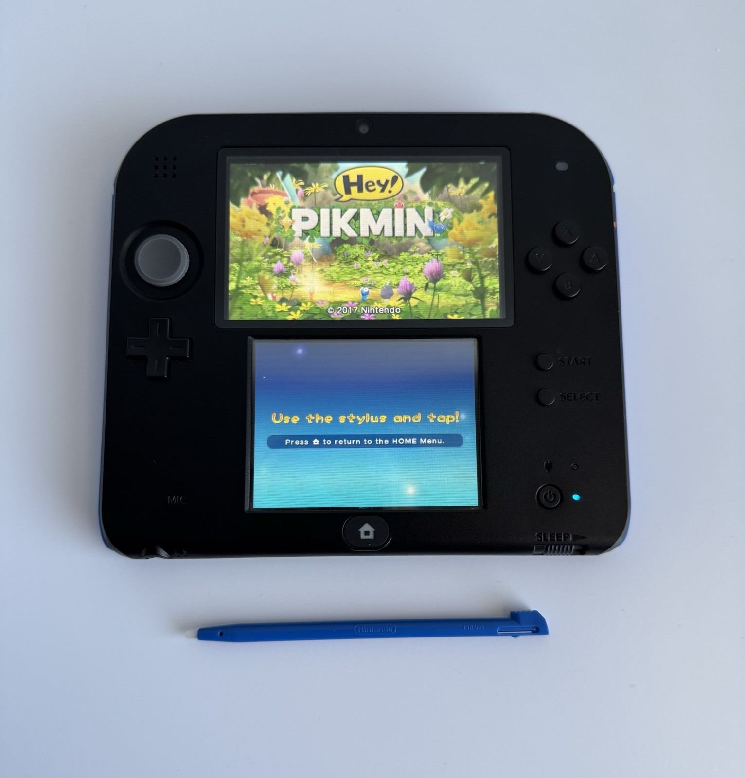 Nintendo 2DS (Black + Electric Blue) | Great Condition | Complete