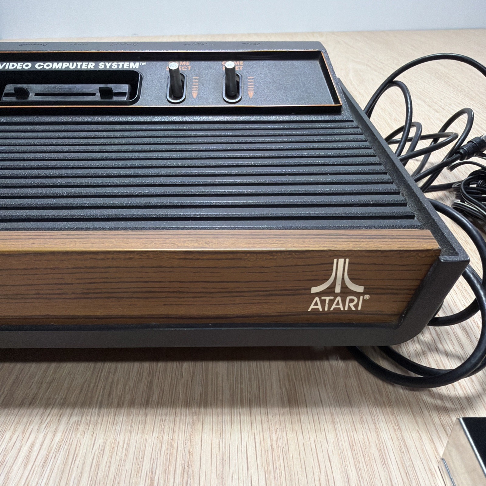 Vtg Atari CX-2600 A Untested For Parts Or Repair As Is CONSOLE Faux Wood 2600