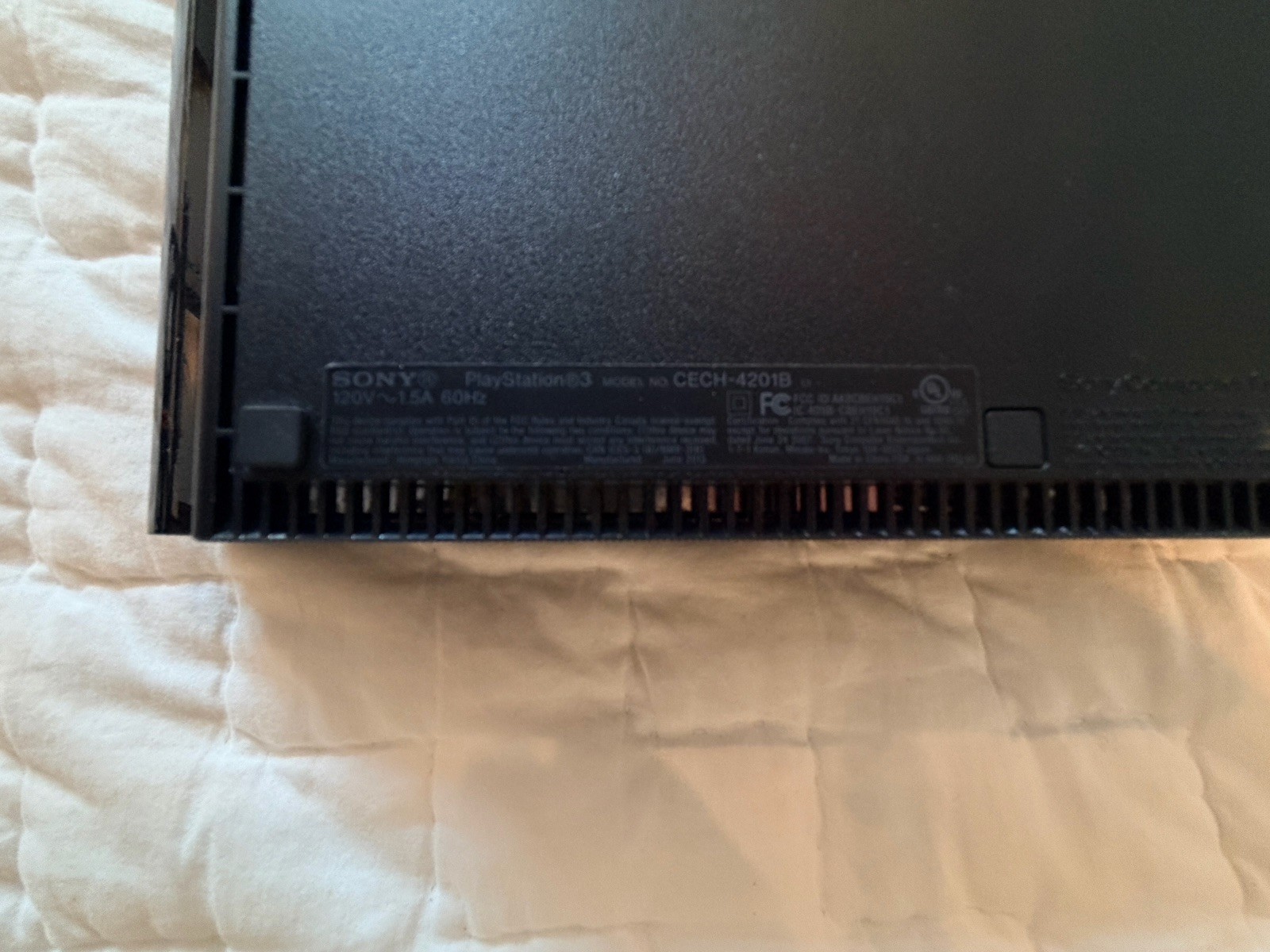 Sony PS3 Super Slim 250GB Console W/Controller Black Cech-4201b