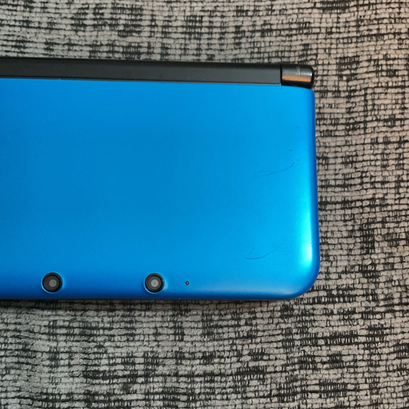 Nintendo 3DS XL Blue/Black 3D 4GB NTSC-U/C Bundle w/ Charger Case Stylus Game