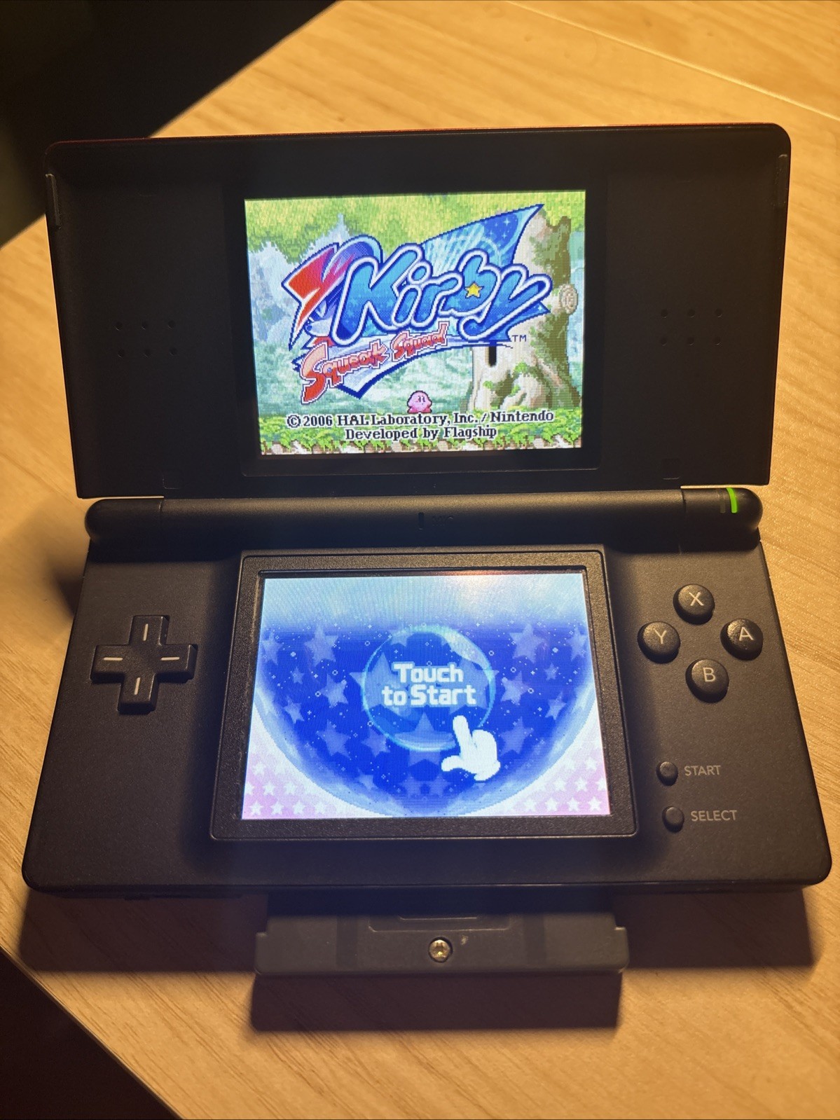 Nintendo DS Lite – Crimson Red READ DESCRIPTION